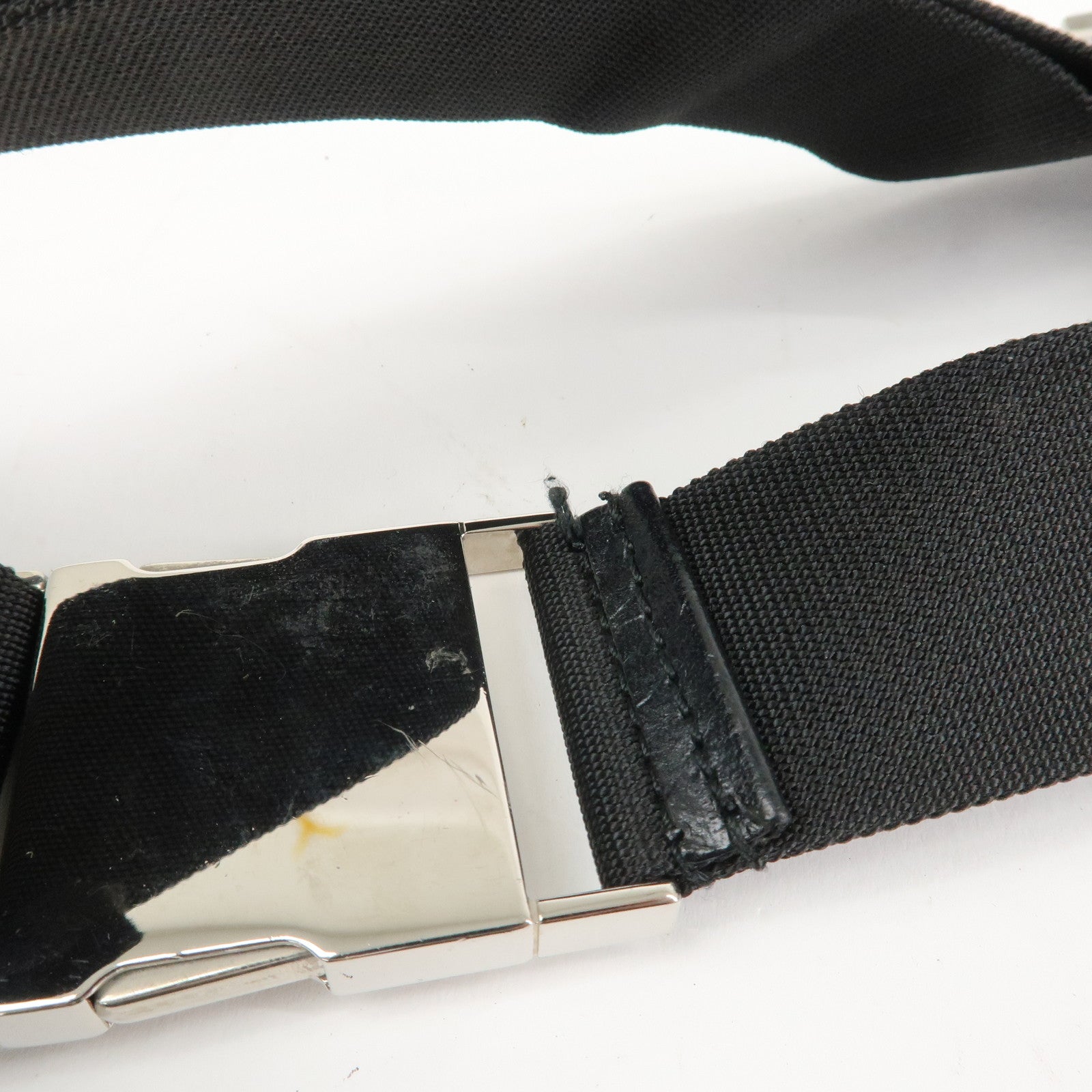 GUCCI GG Canvas Leather Waist Bag Crossbody Bag Black 28566 Used