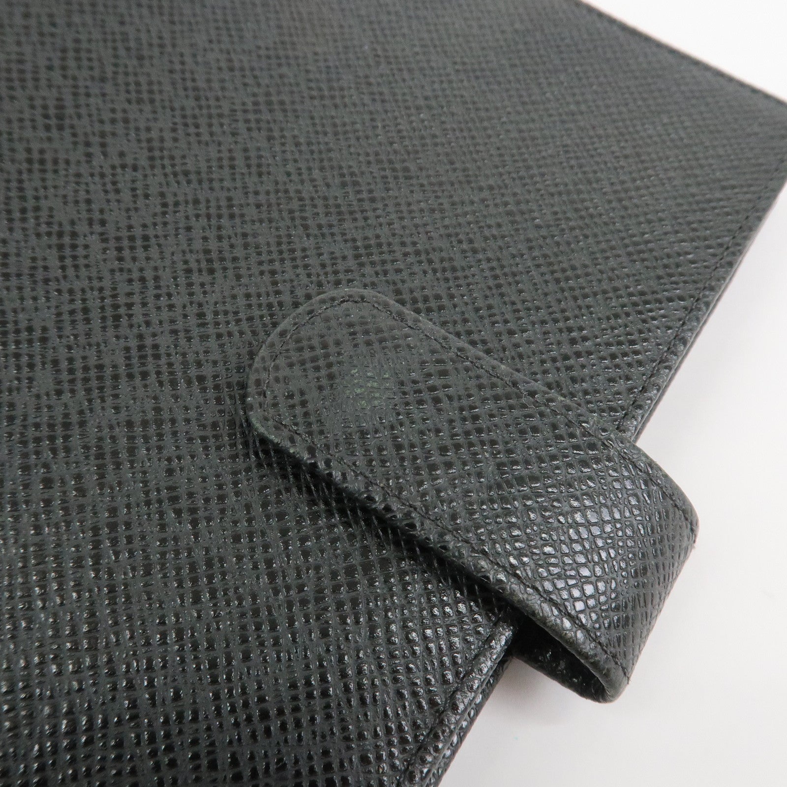 Louis Vuitton Taiga Leather Agenda MM Planner Cover Ardoise R20222