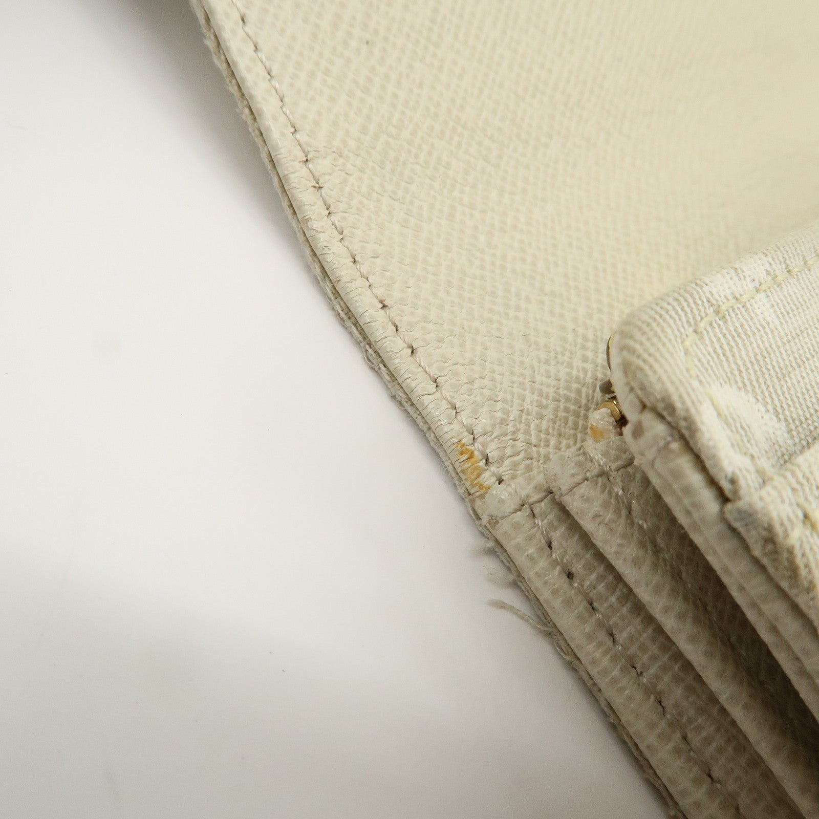 Louis Vuitton Monogram Mini Lin Portefeuille Sarah Wallet M95311