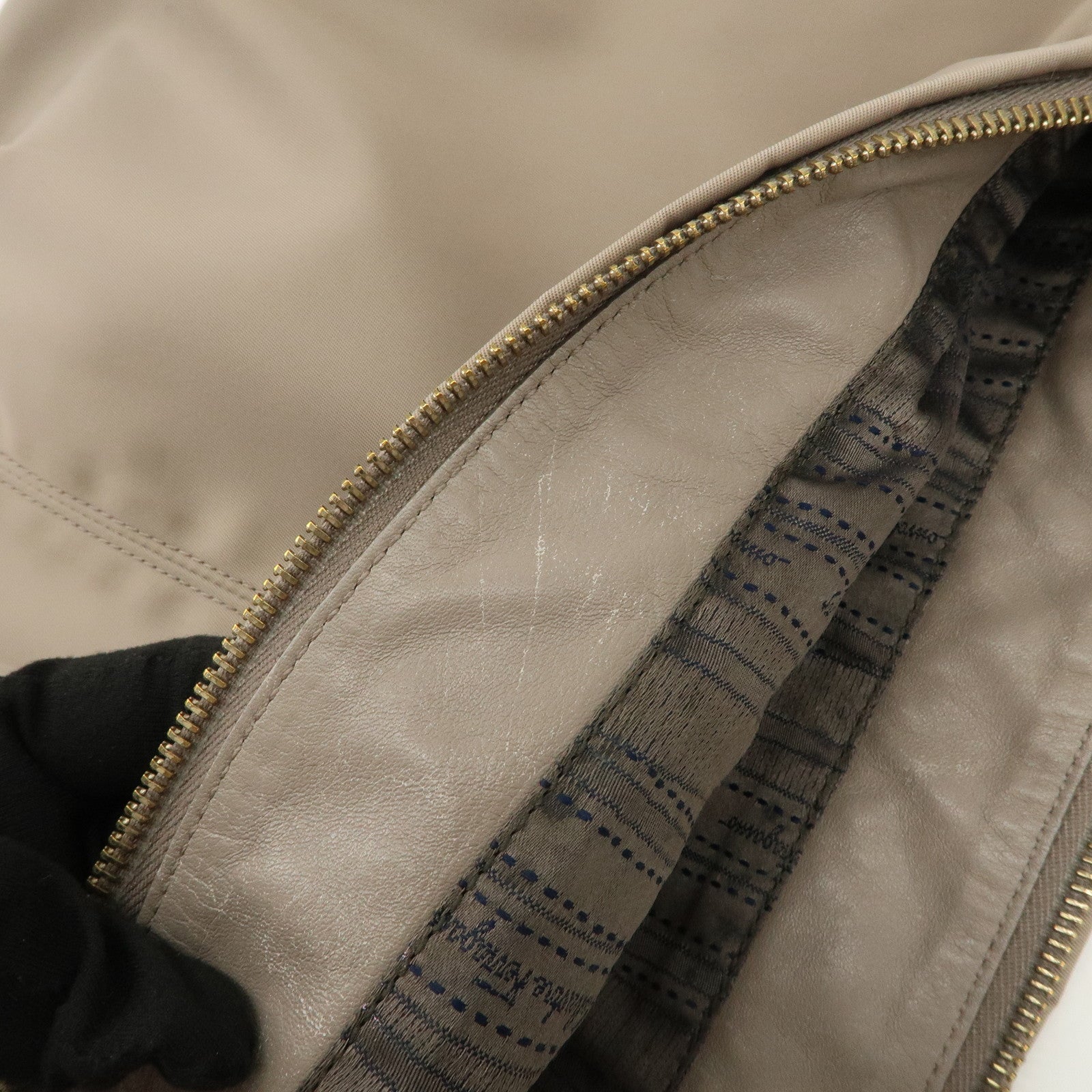 Ferragamo Vara Ribbon Nylon Leather Shoulder Bag Hand Bag Gray