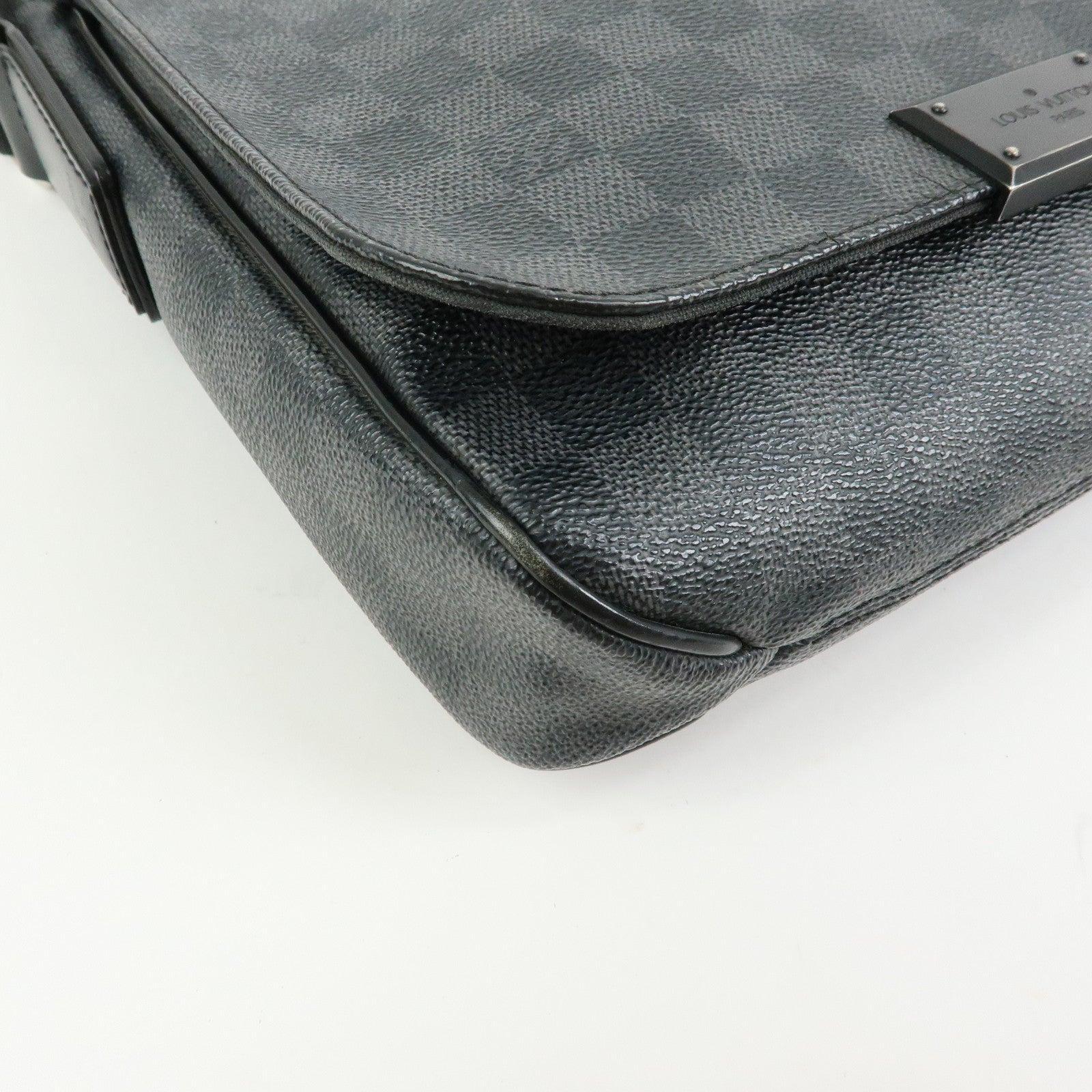 Louis Vuitton Damier Graphite District PM Shoulder Bag Noir N41260