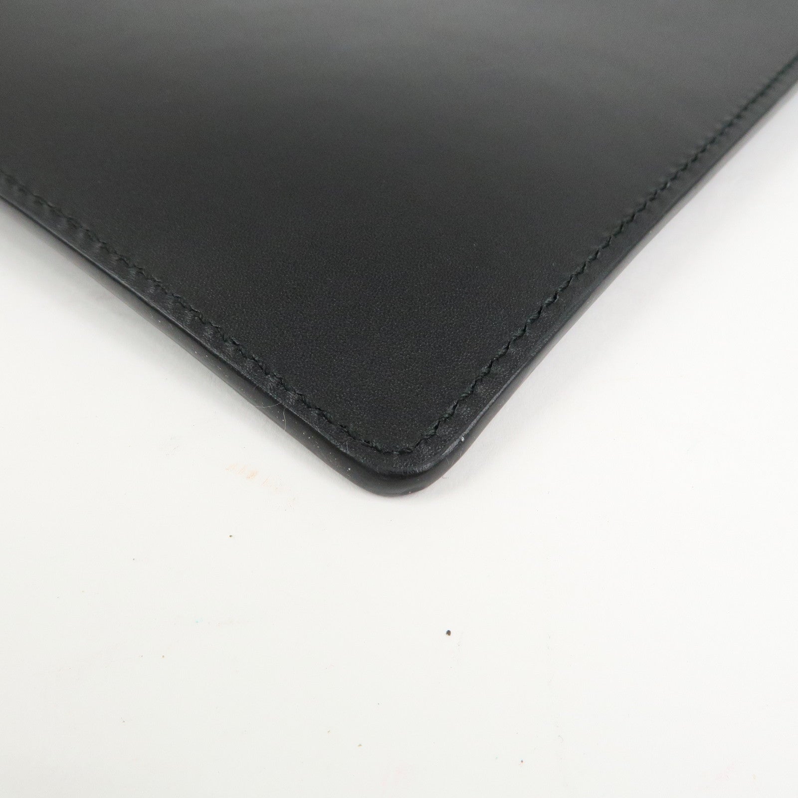 GUCCI Logo Leather XL Clutch Bag Black 421853