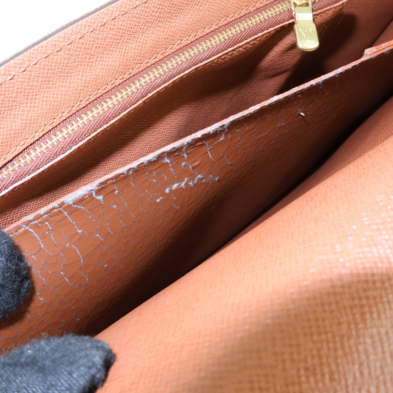 Louis Vuitton Monogram Porte‑Documents Bandouliere Brown M53338