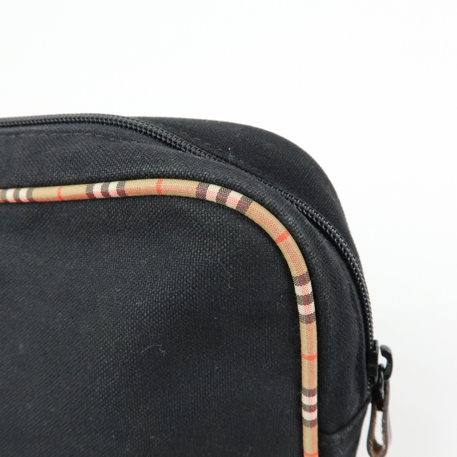 BURBERRY Canvas Nova Plaid Pouch Cosmetic Bag Makeup Bag Black
