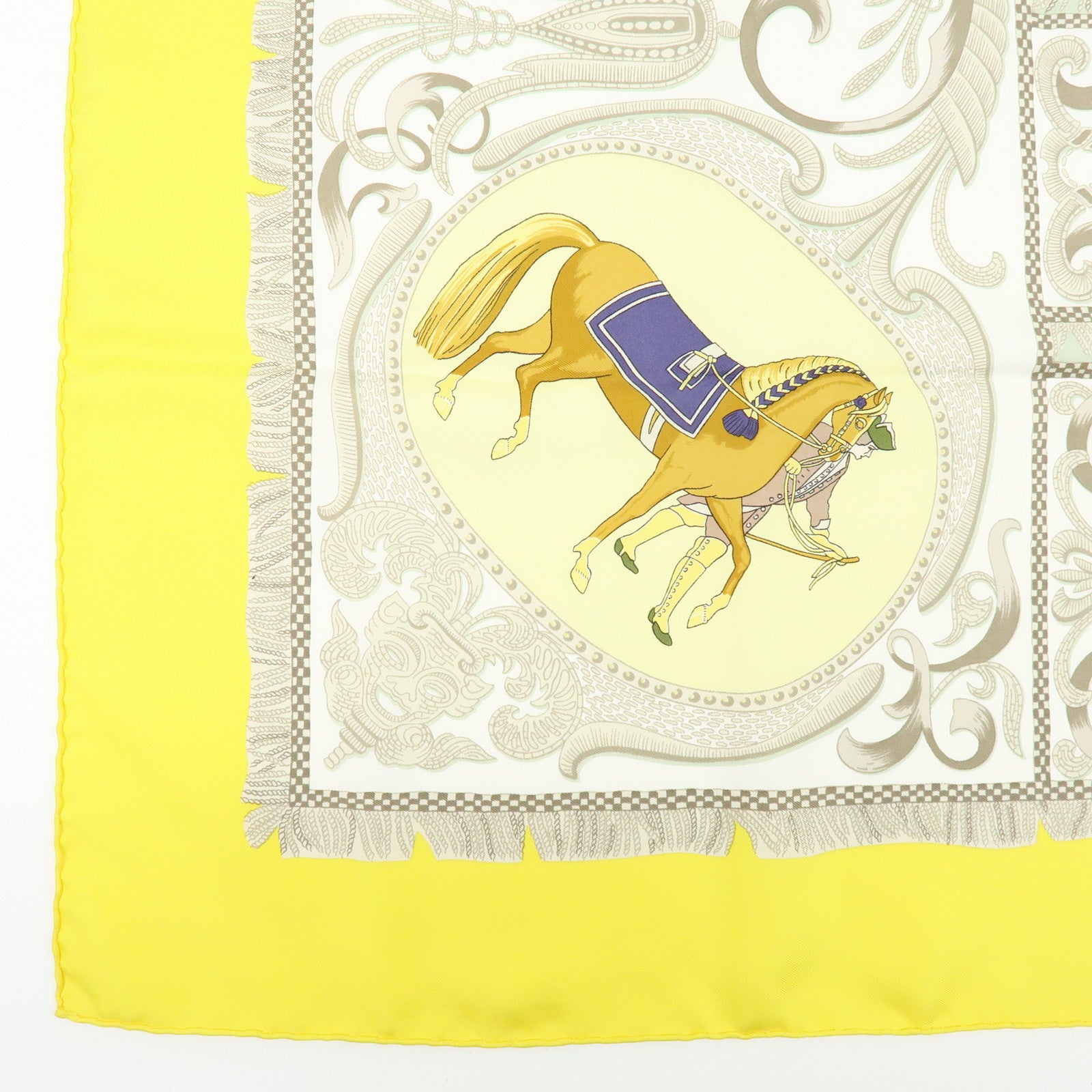 HERMES Carre 90 Silk 100% Scarf LA PRESENTATION Yellow Beige
