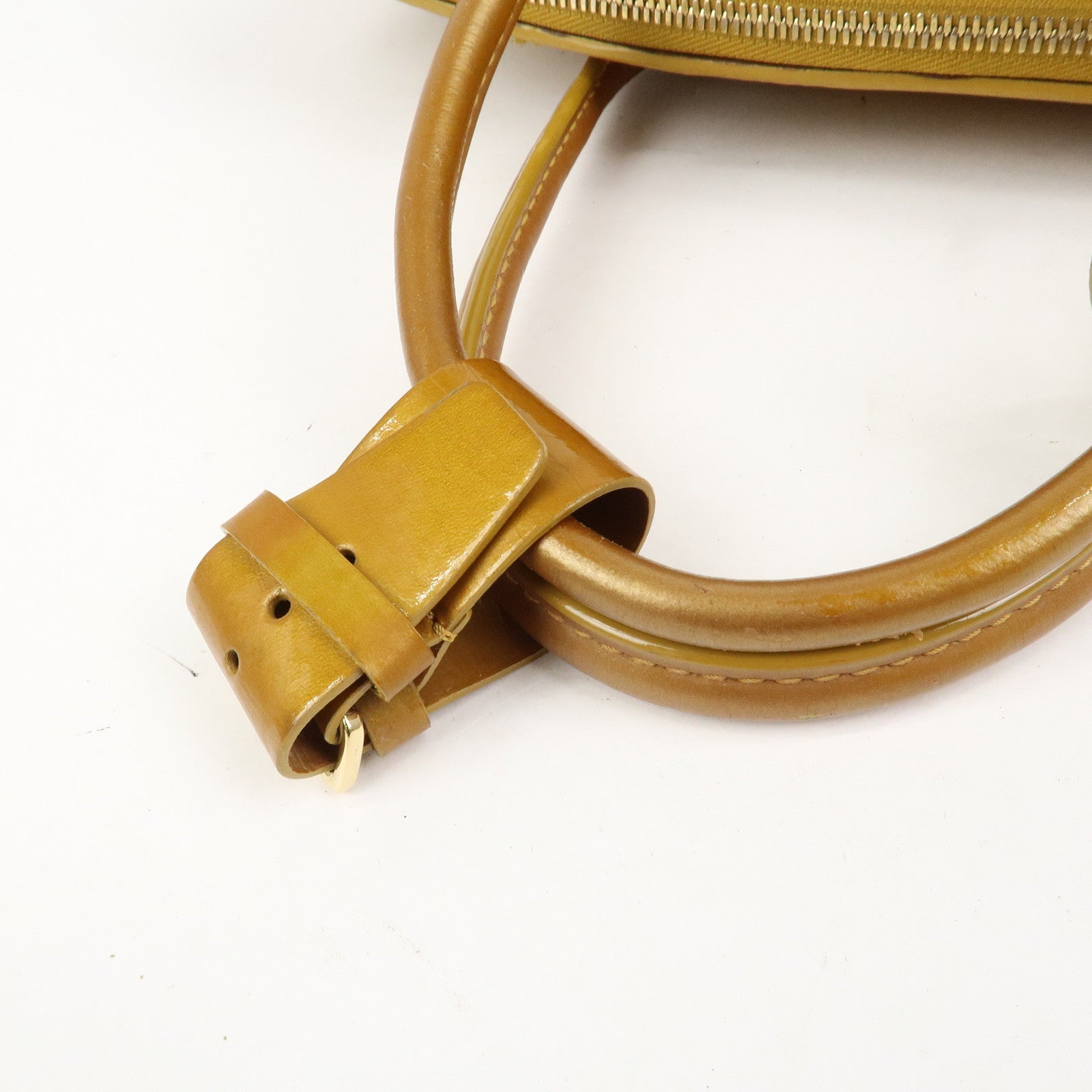Louis Vuitton Monogram Lockit Bouclette Hand Bag Gold M40601