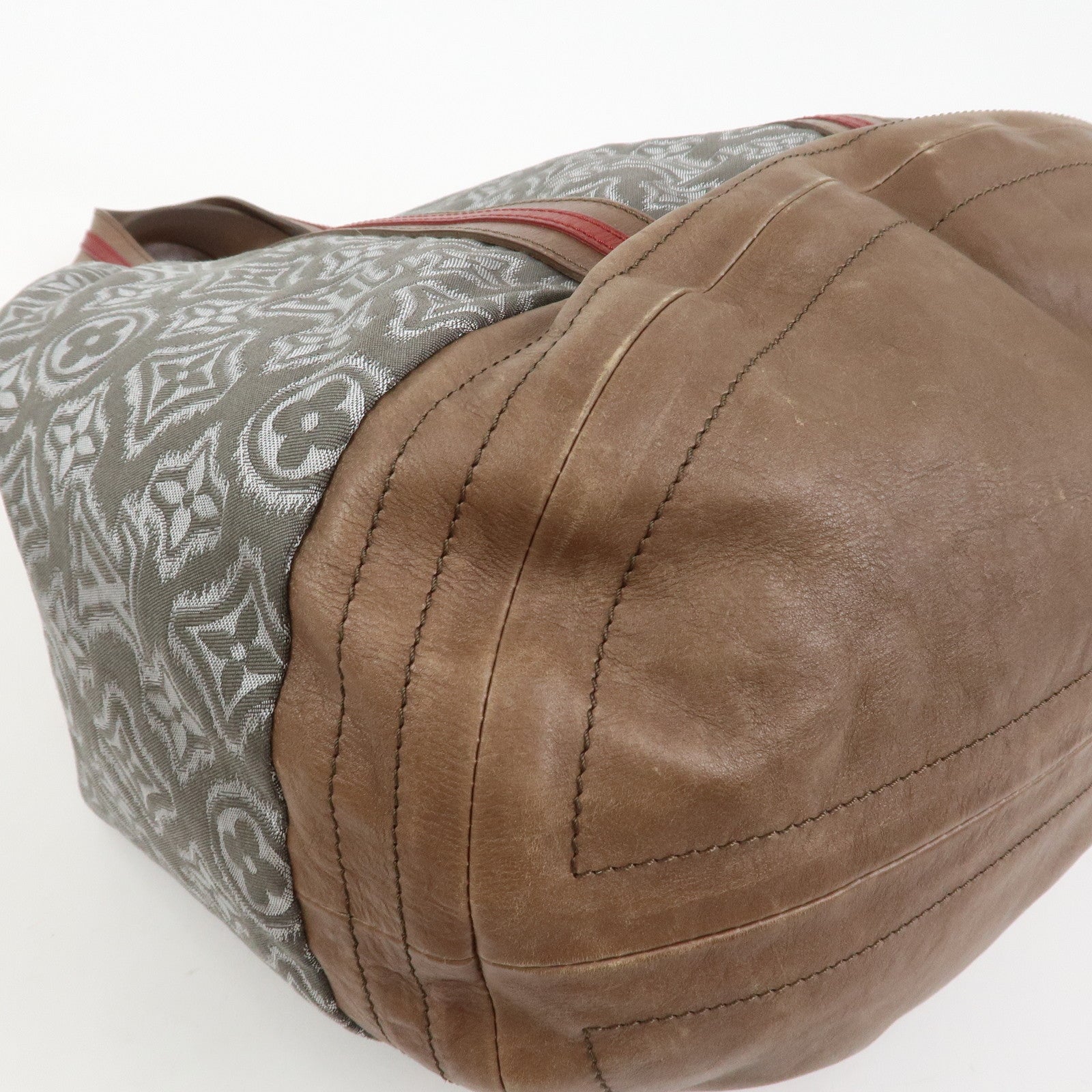 Louis Vuitton Monogram Aviator Fall 2010 Limited Hand Bag M40385