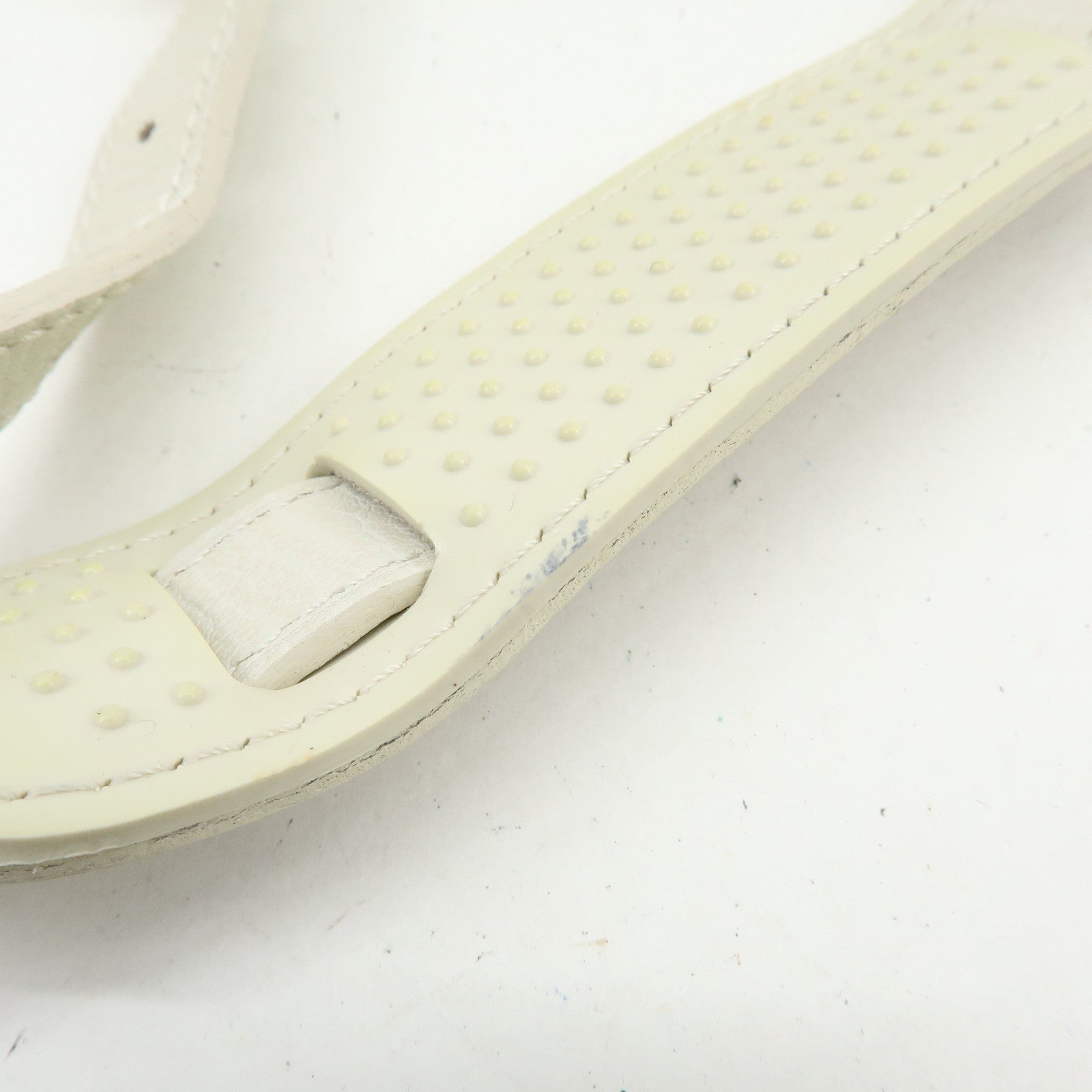 Louis Vuitton Monogram Mini Lin Saumur 30 Shoulder Bag Dune M95314