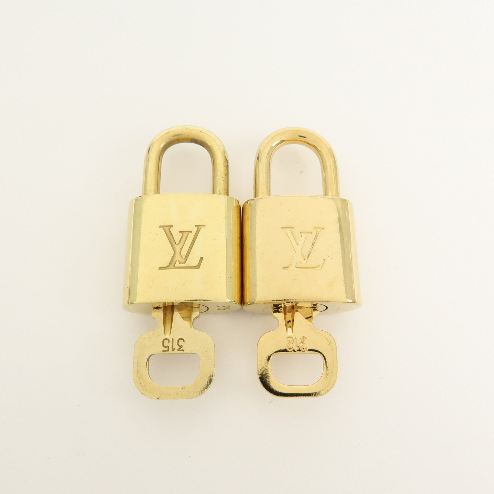 Louis Vuitton Set of 10 Lock & Key Cadena Key Lock Gold
