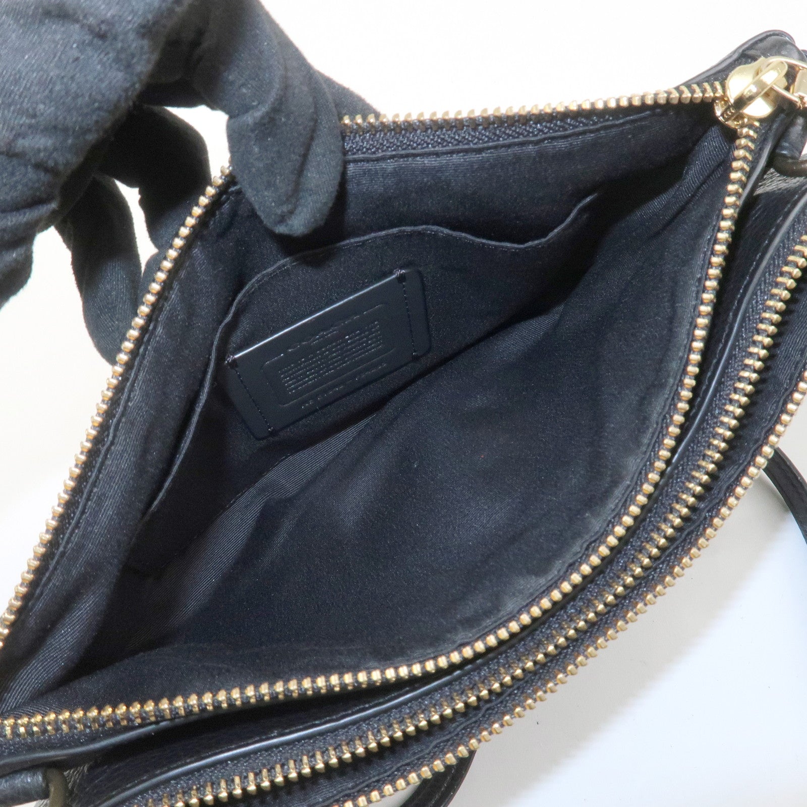 COACH Logo Leather Shoulder Bag Crossbody Bag Black