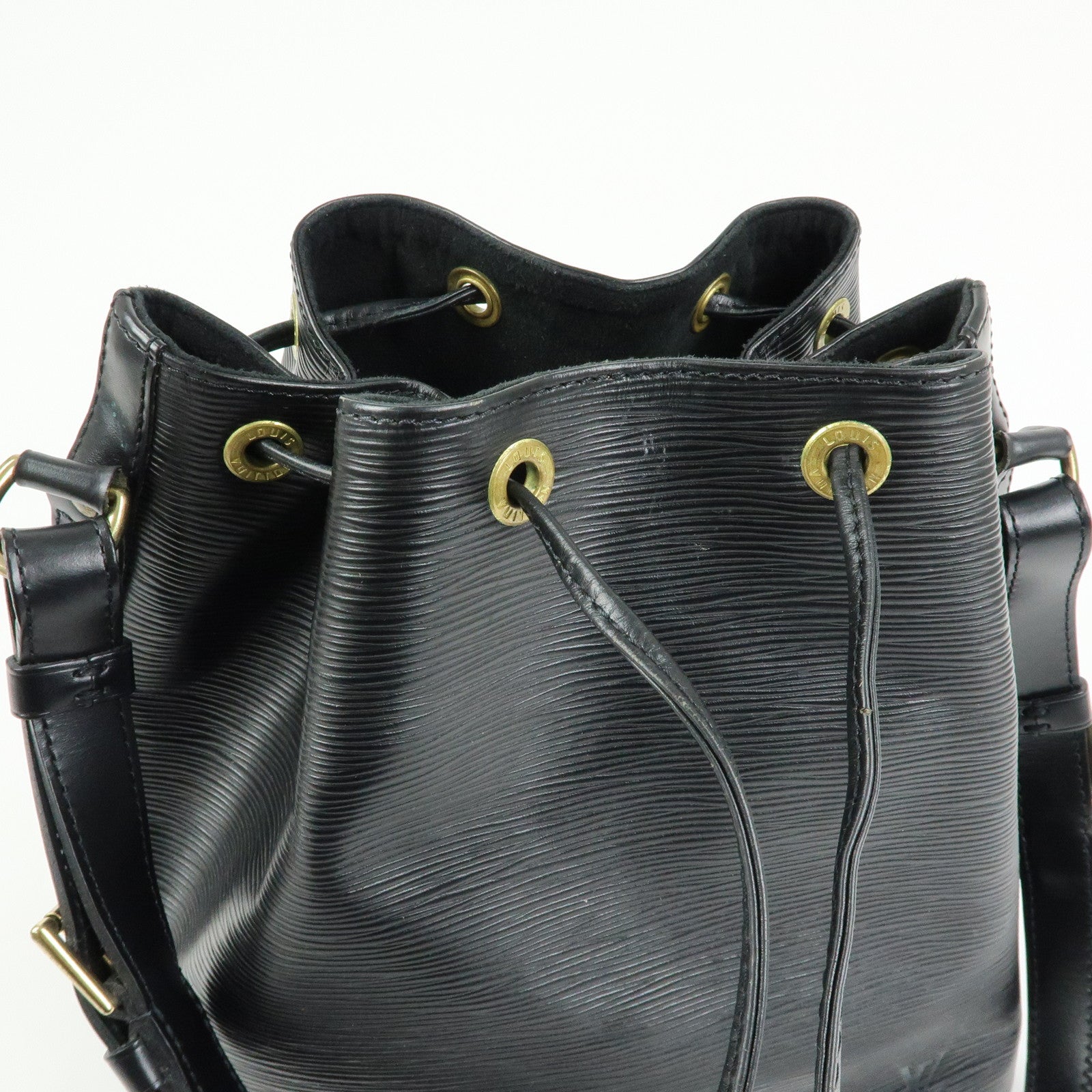 Louis Vuitton Epi Petit Noe Shoulder Bag Noir Black M59012