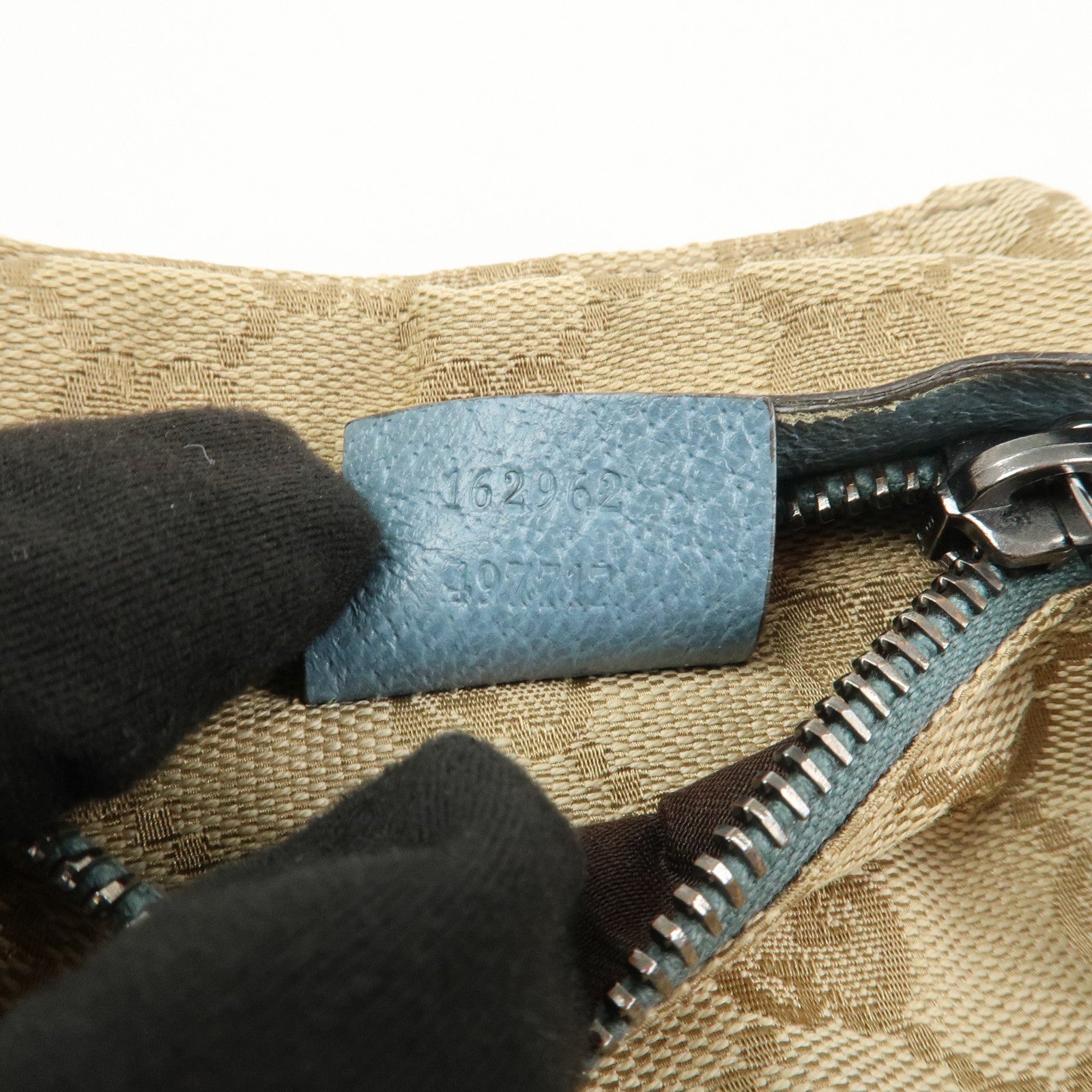 GUCCI Sherry GG Monogram Canvas Leather Body Bag Waist Pouch 162962