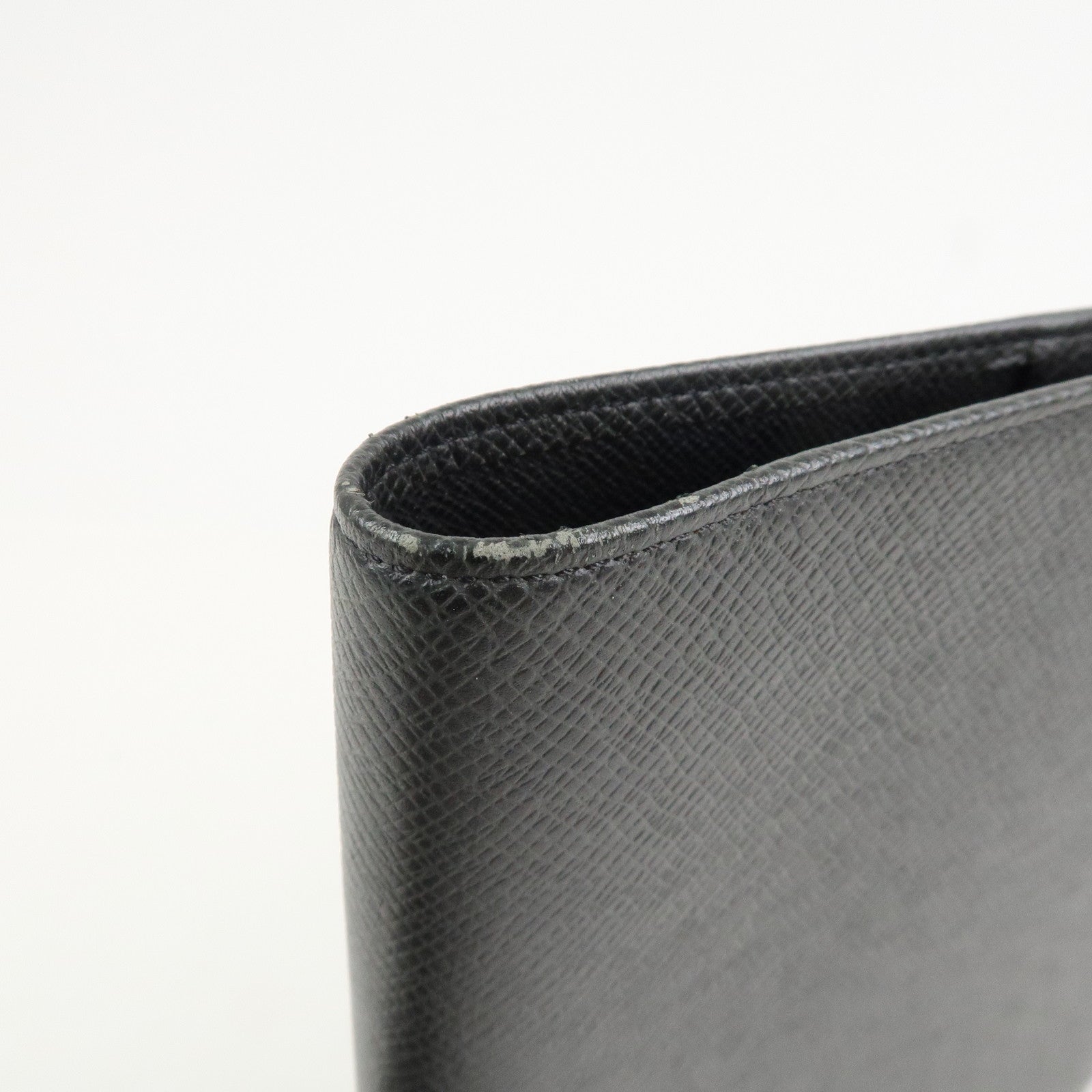 Louis Vuitton Taiga Agenda Bureau Planner Cover Ardoise R20409