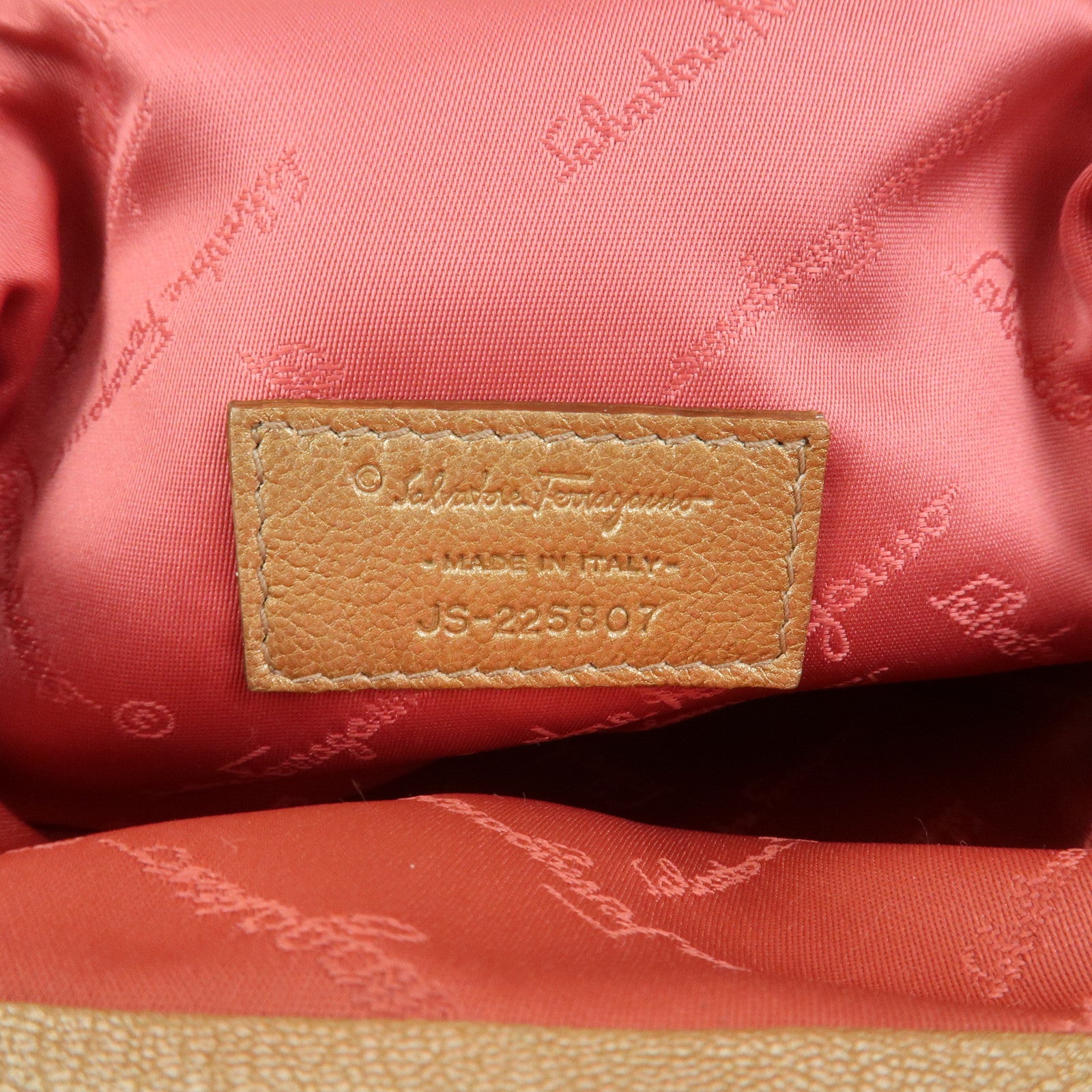 Ferragamo Leather Turtle Motif Chain Hand Bag Metallic Pink Beige