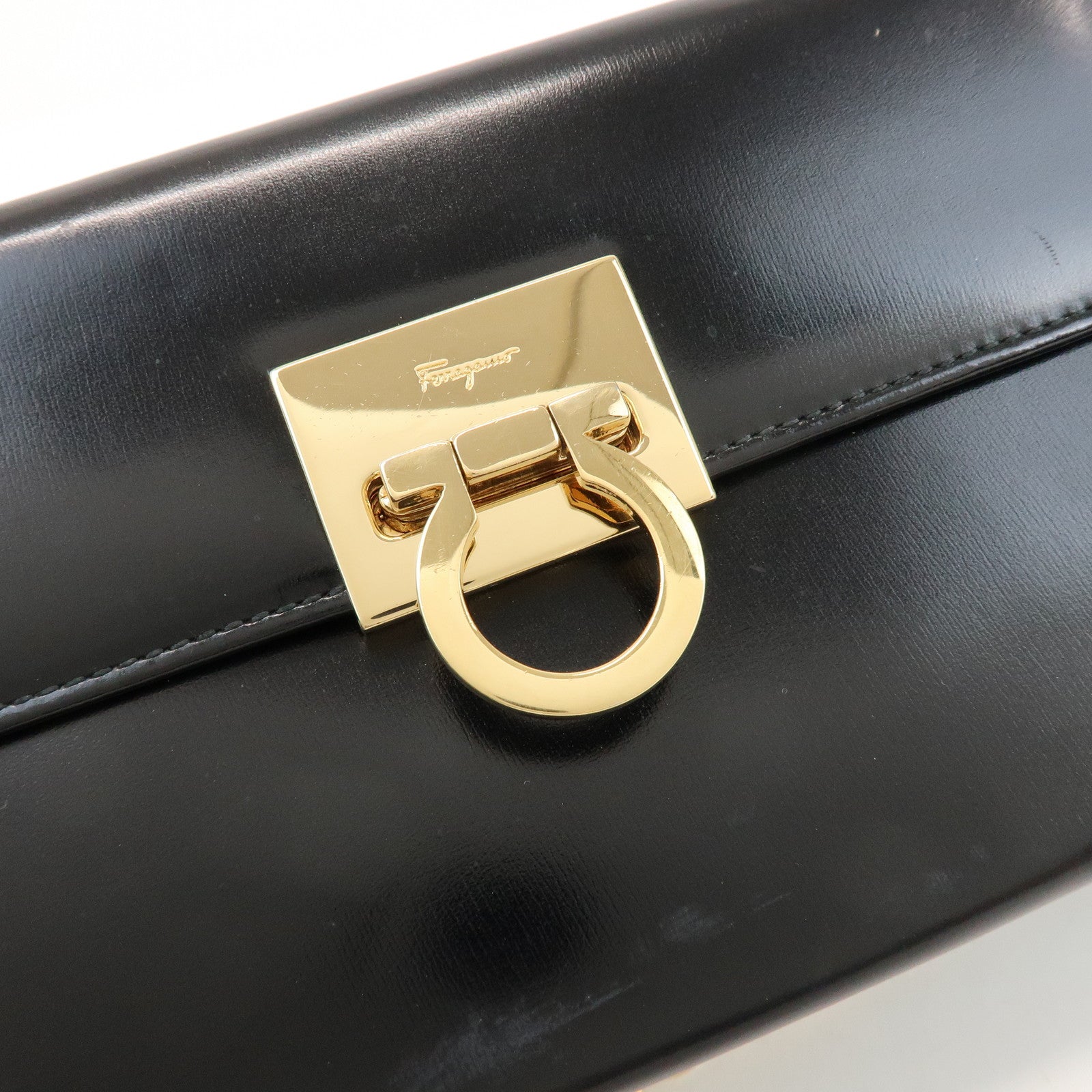 Ferragamo Gancini Leather Chain Shoulder Bag Black