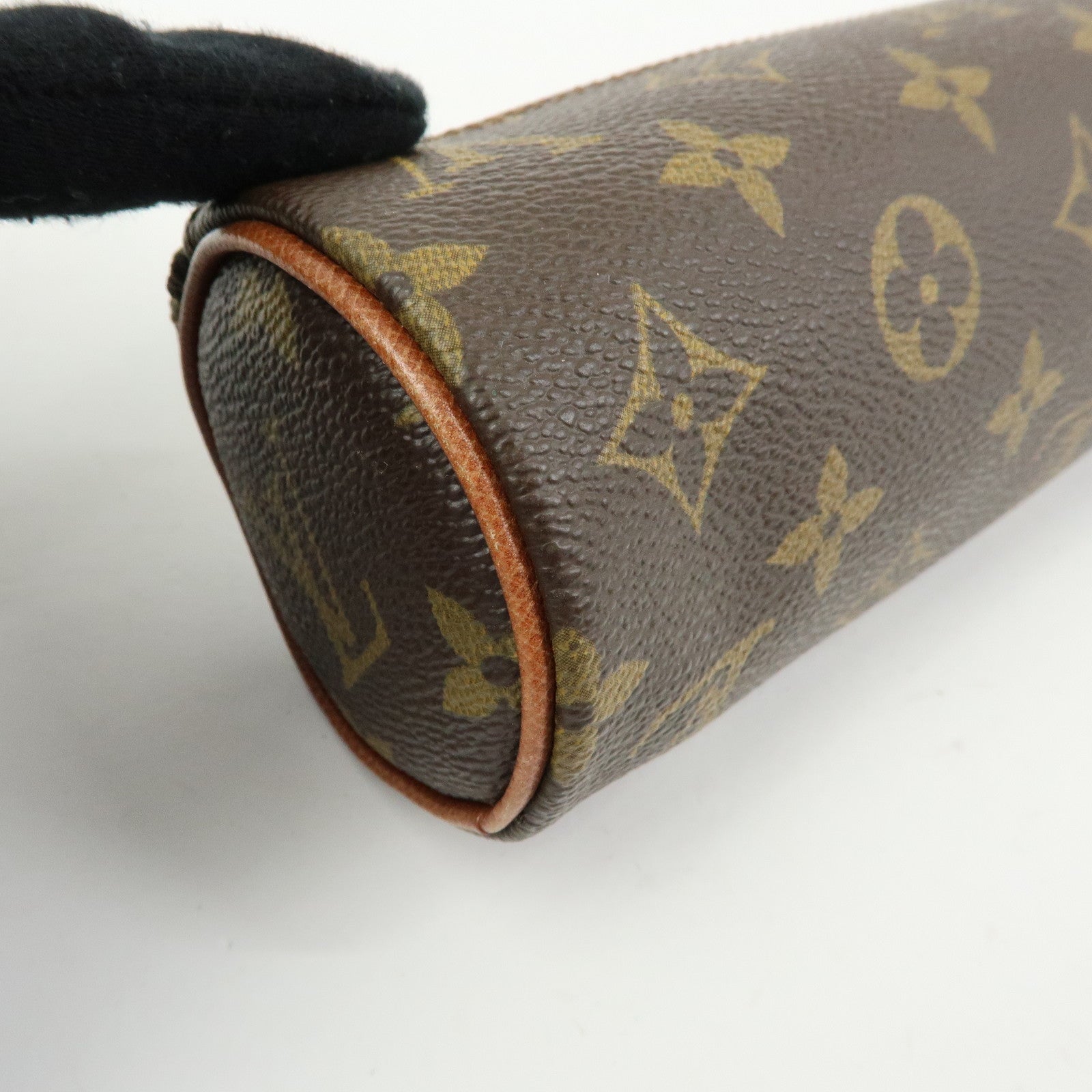 Louis Vuitton Monogram Trousse Ronde Pen Case Brown M47630