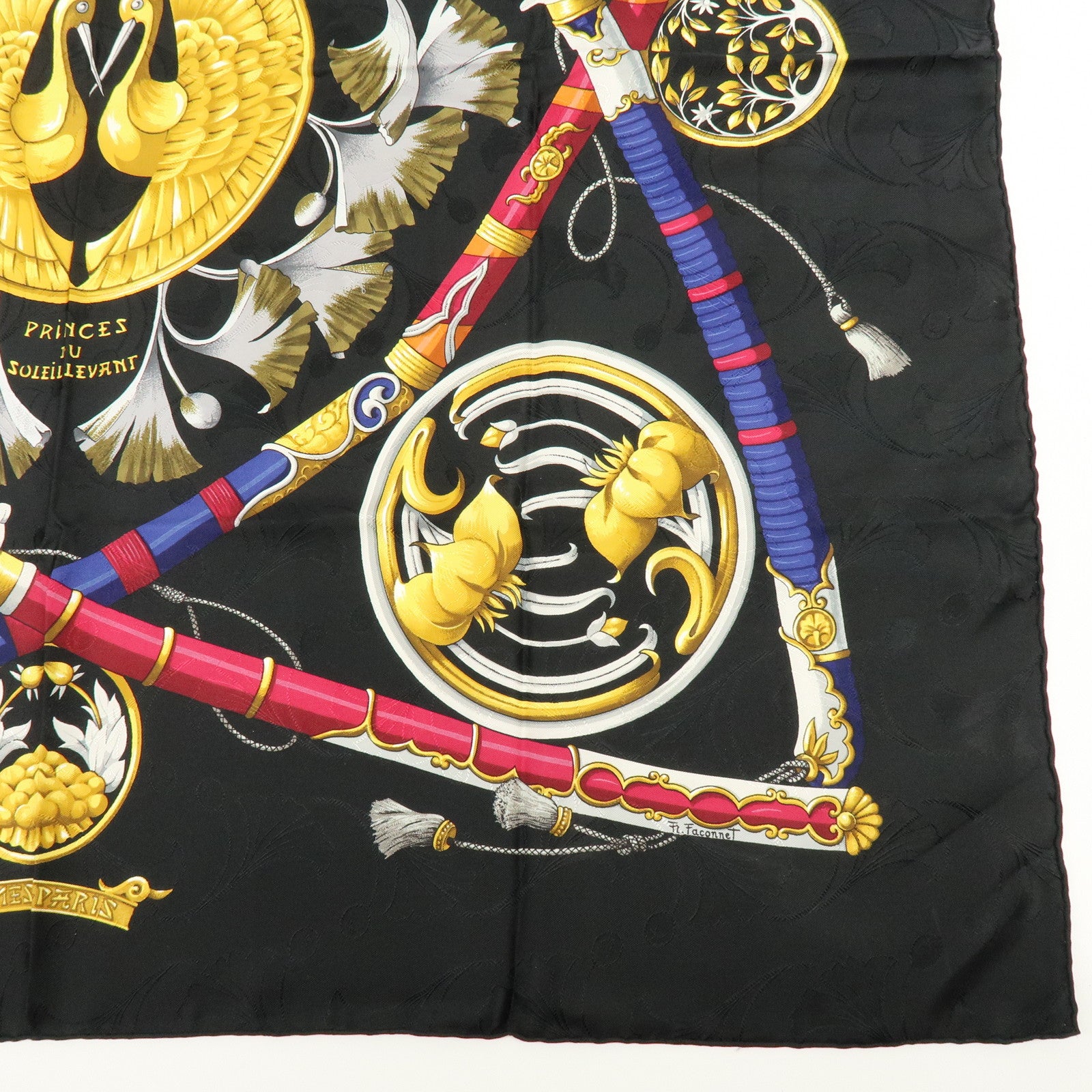 HERMES Carre 90 Silk 100% Scarf DAIMYO PRINCES DU SOLEIL LEVANT