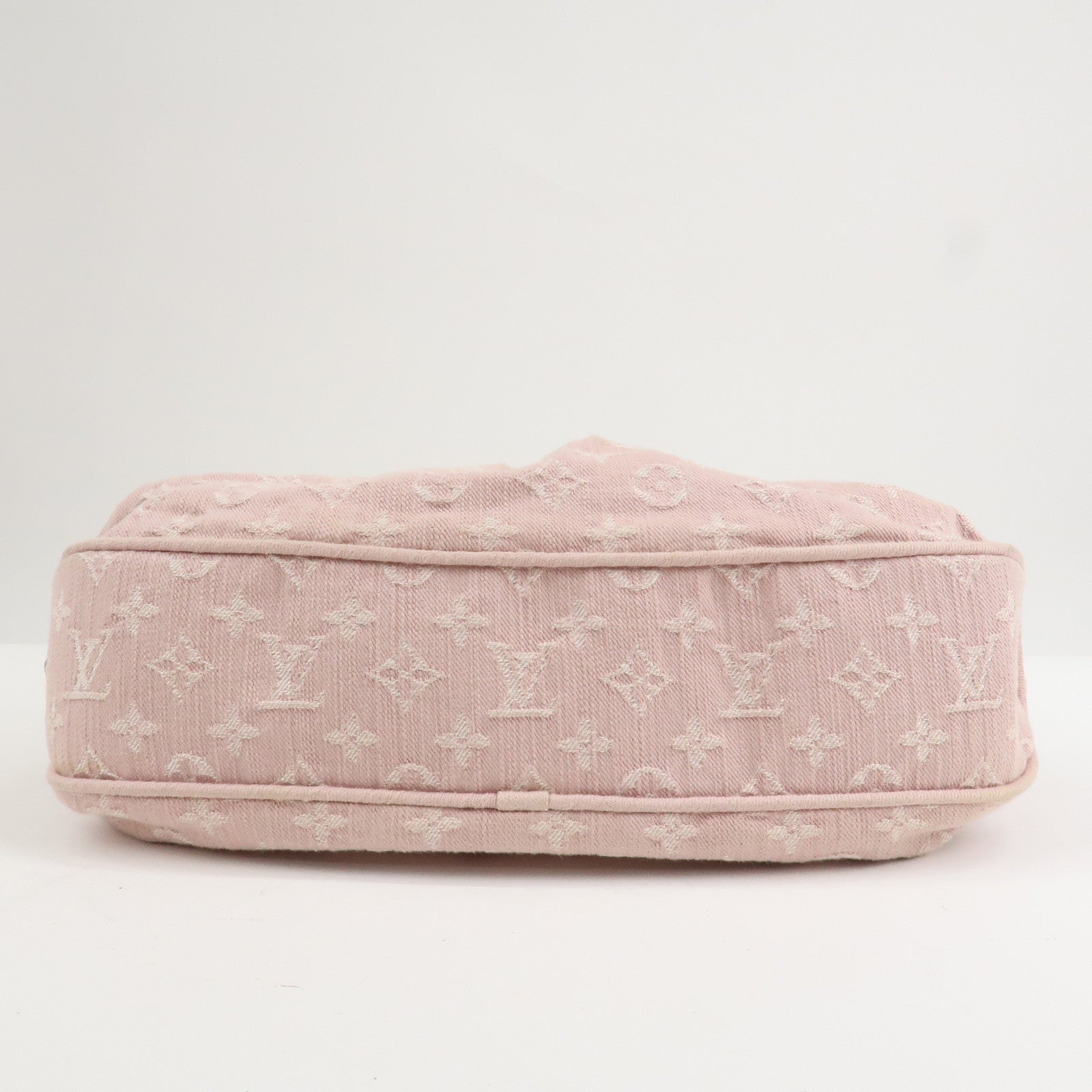 Louis Vuitton Monogram Denim Slightly Shoulder Bag Pink M95833