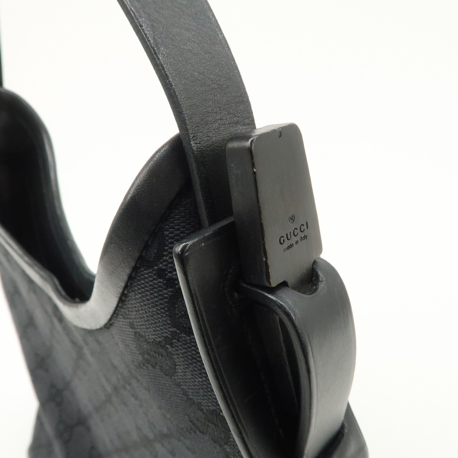 GUCCI GG Canvas Leather Shoulder Bag Hand Bag Black 107752 Used