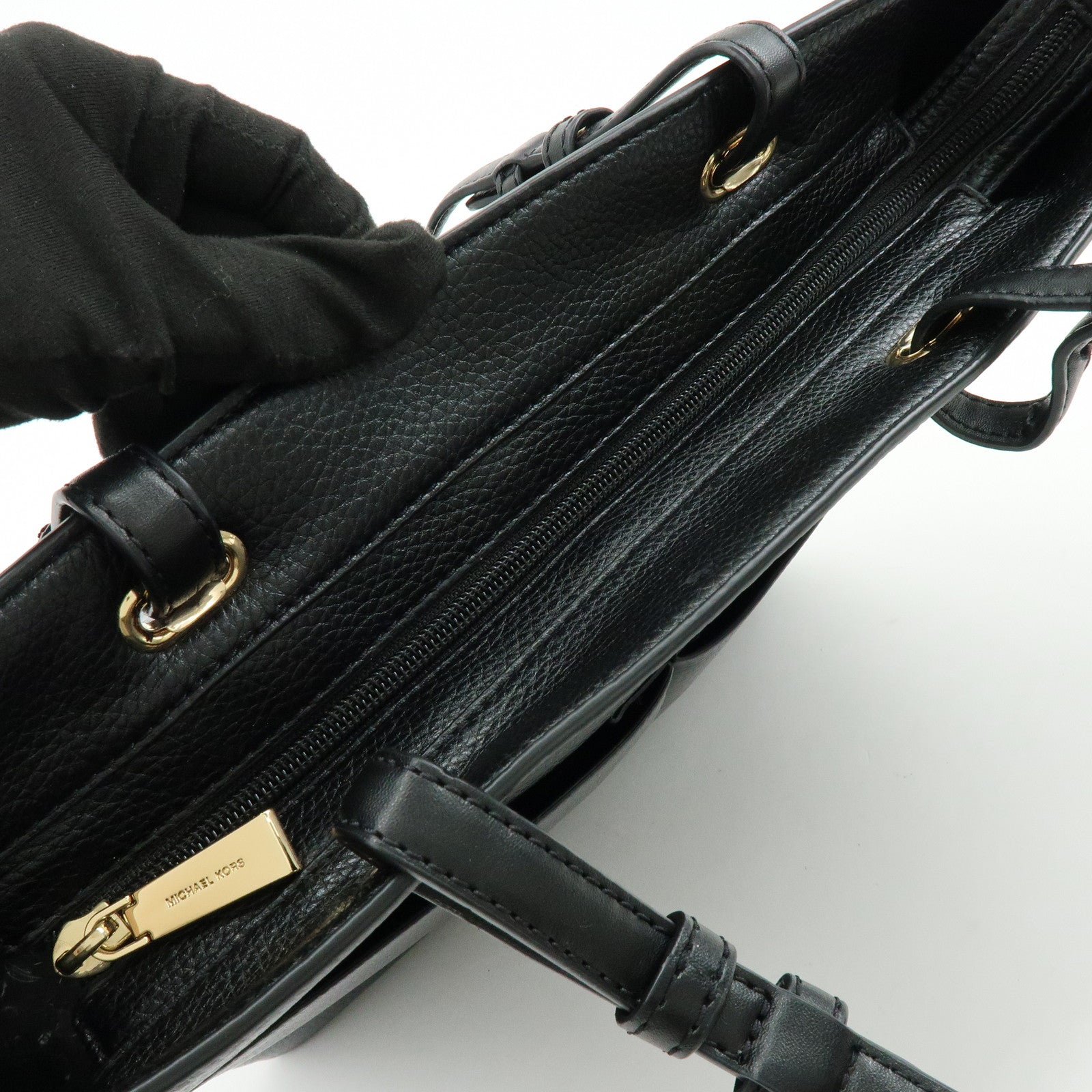 MICHAEL KORS Bedford Leather Shoulder Bag Tote Bag Black