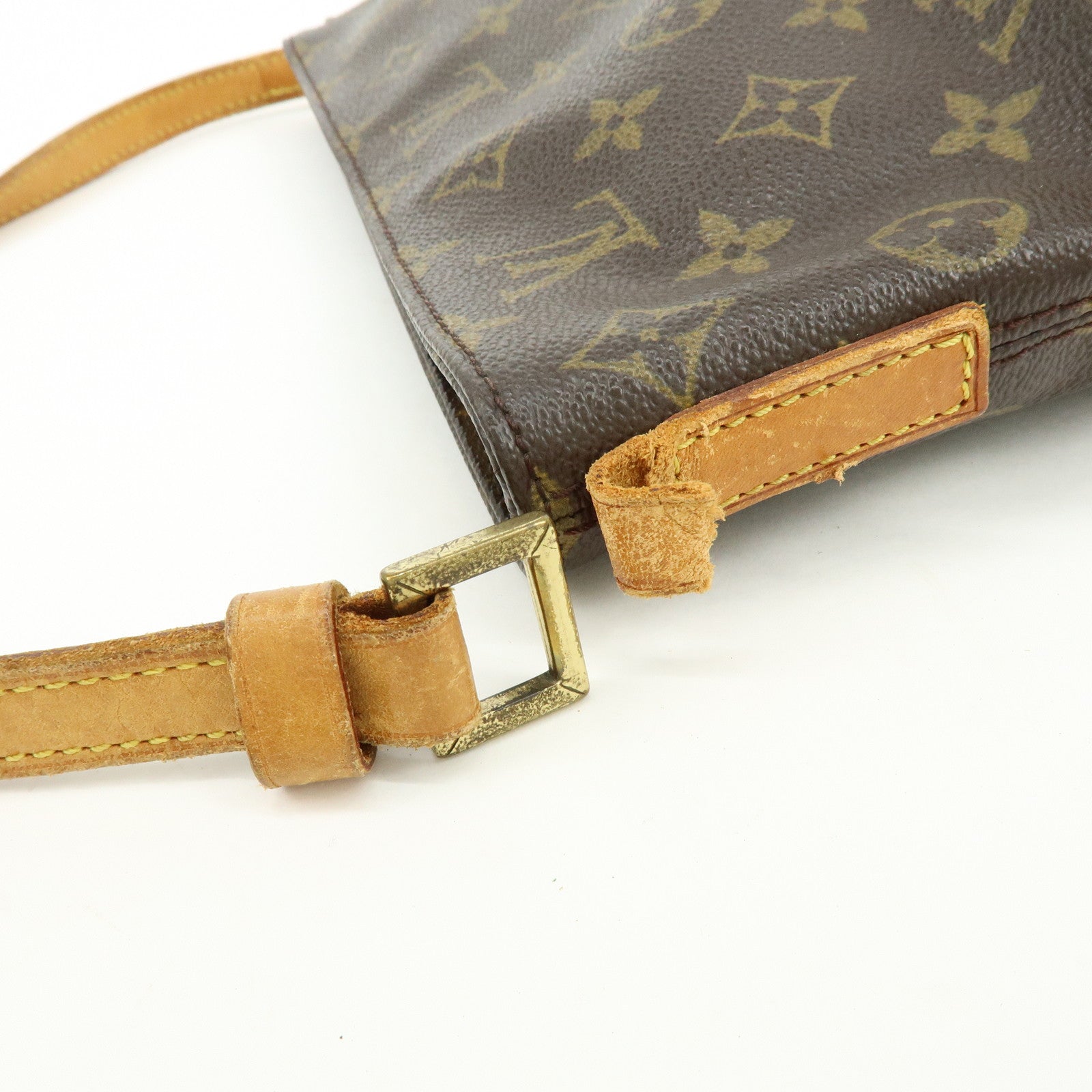 Louis Vuitton Monogram Trotteur Canvas Shoulder Bag Brown M51240