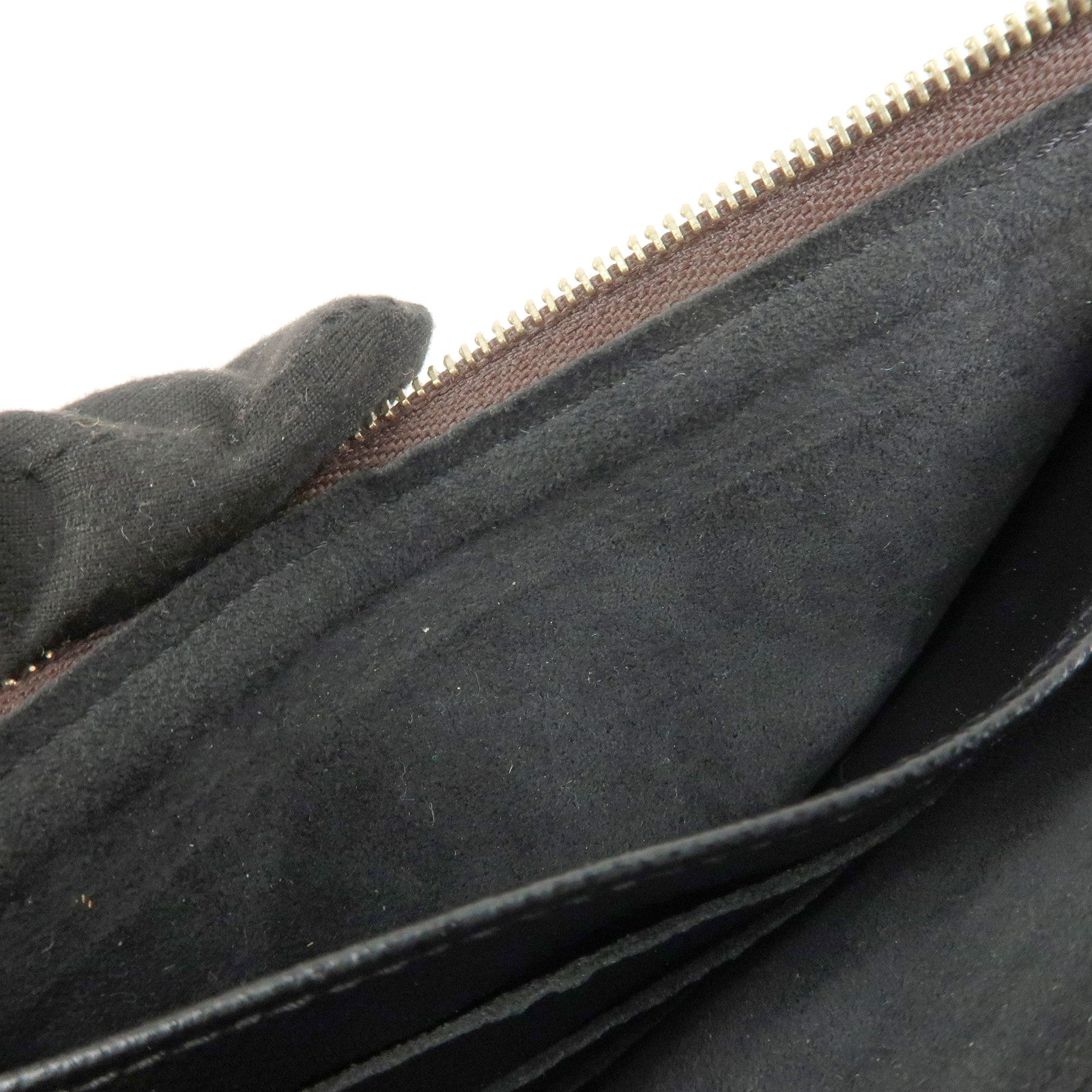 Louis Vuitton Monogram Reverse Pochette Double Zip Bag M69203