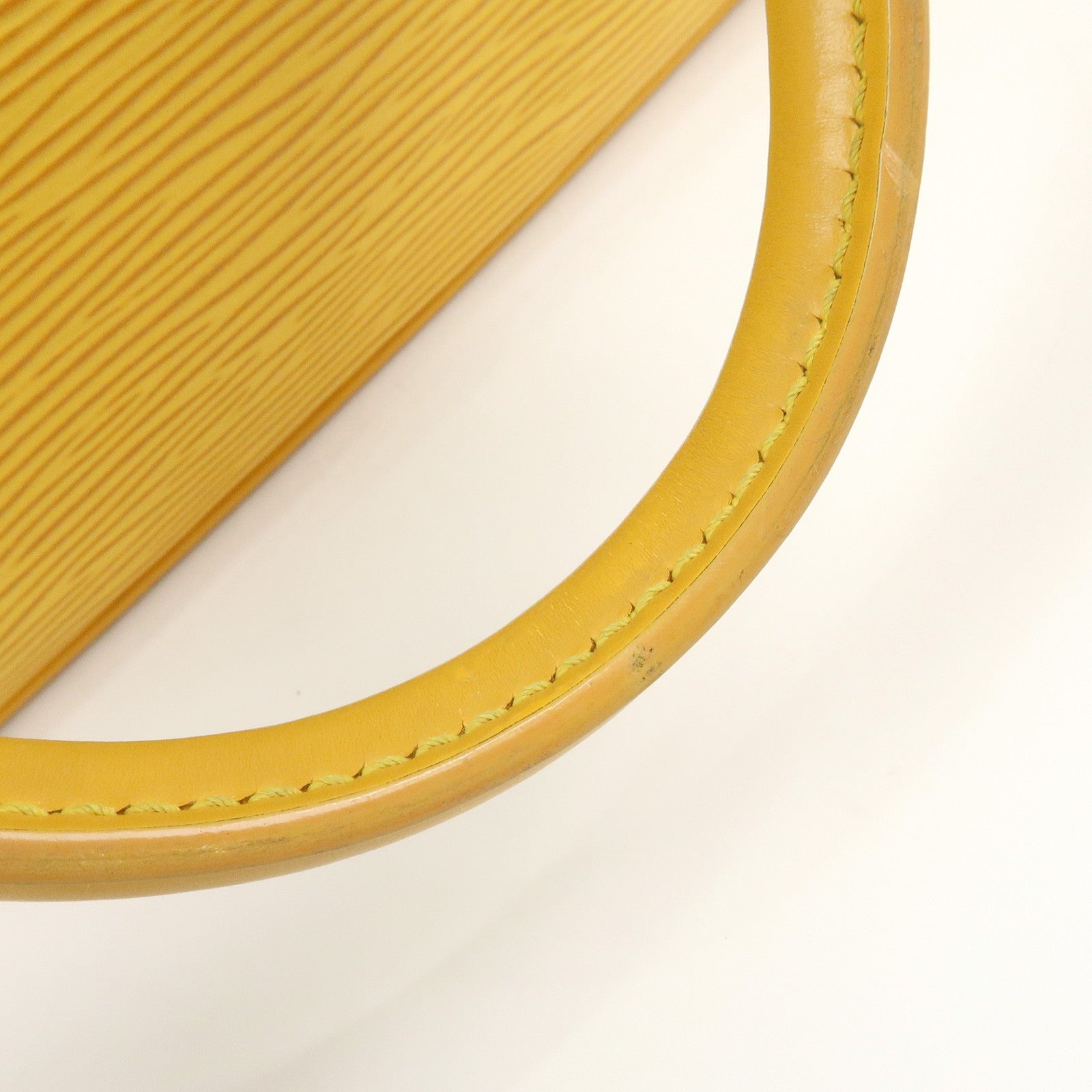 Louis Vuitton Epi Jasmine Boston Hand Bag Tassilli Yellow M52089