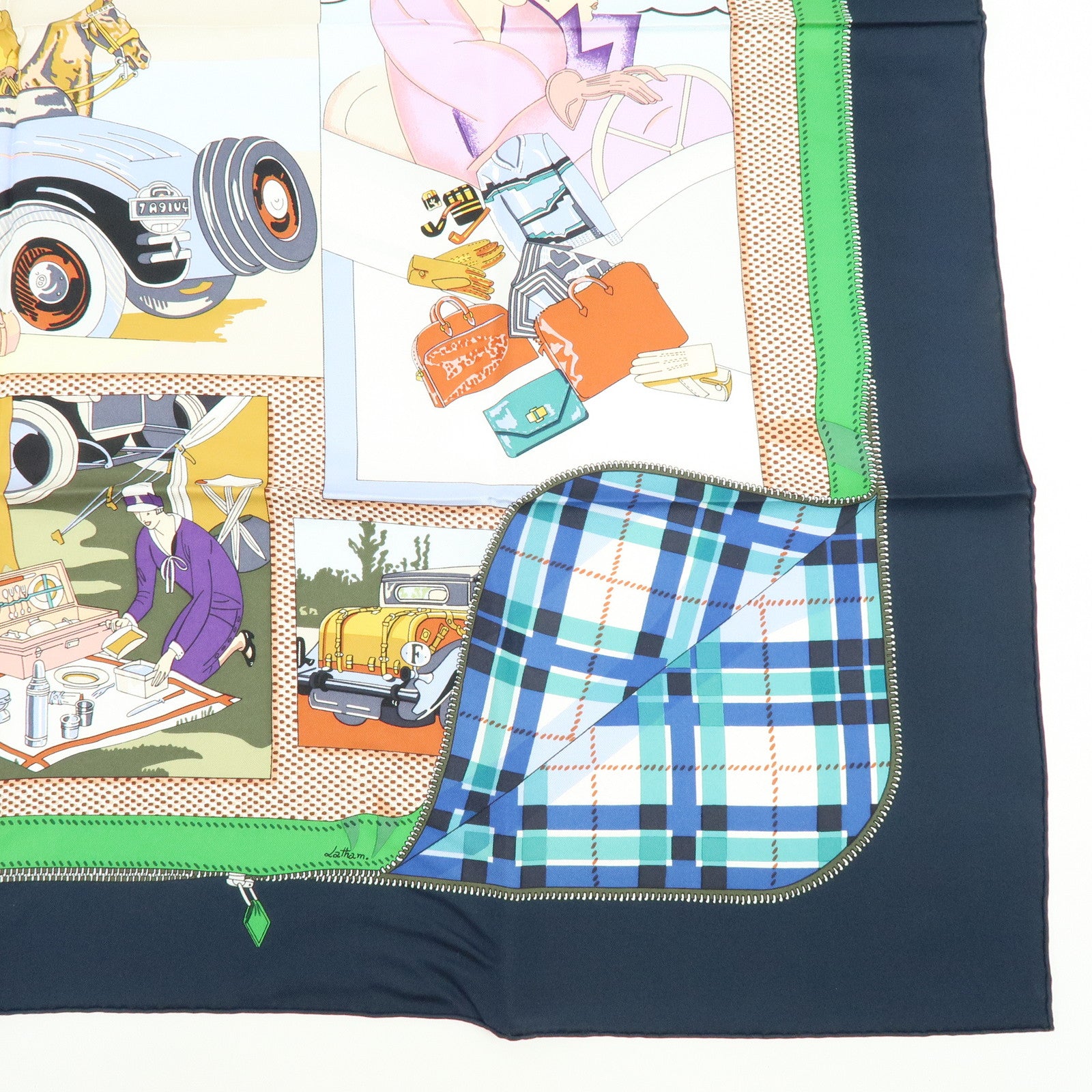HERMES Carre 90 Silk Scarf L'Elegance et le Confort en Automobile