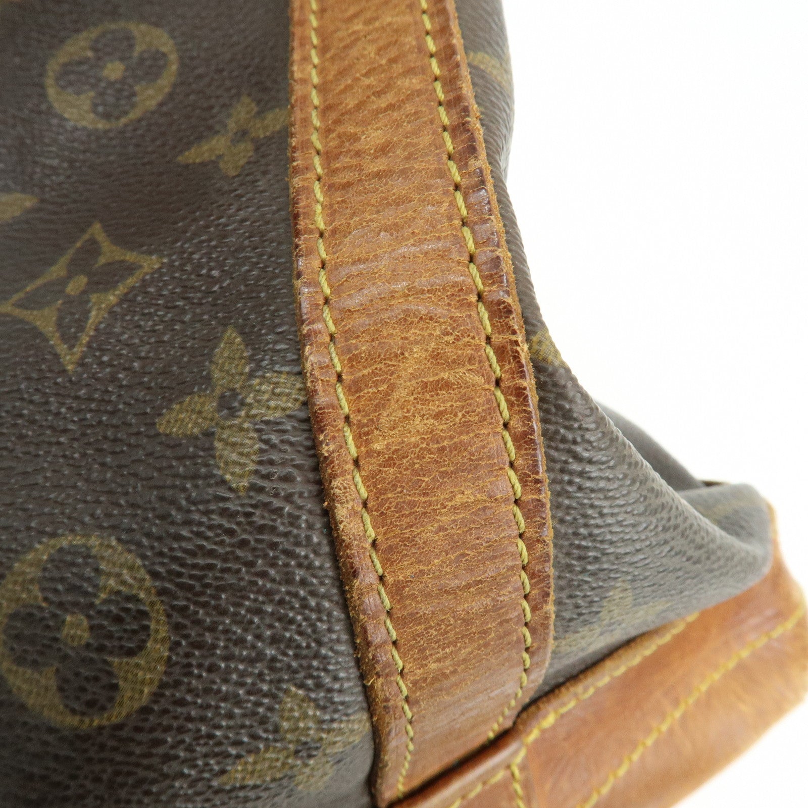 Louis Vuitton Monogram Noe Canvas Leather Shoulder Bag Brown M42224