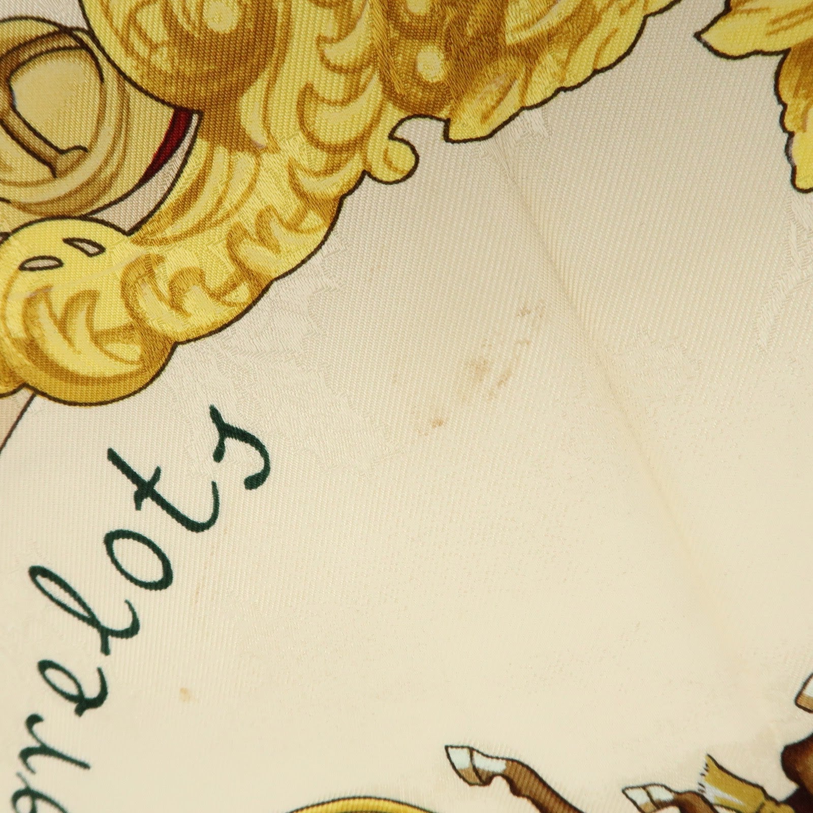 HERMES Carre 90 100% Silk Scarf Plumes et Grelots Moss Green Beige