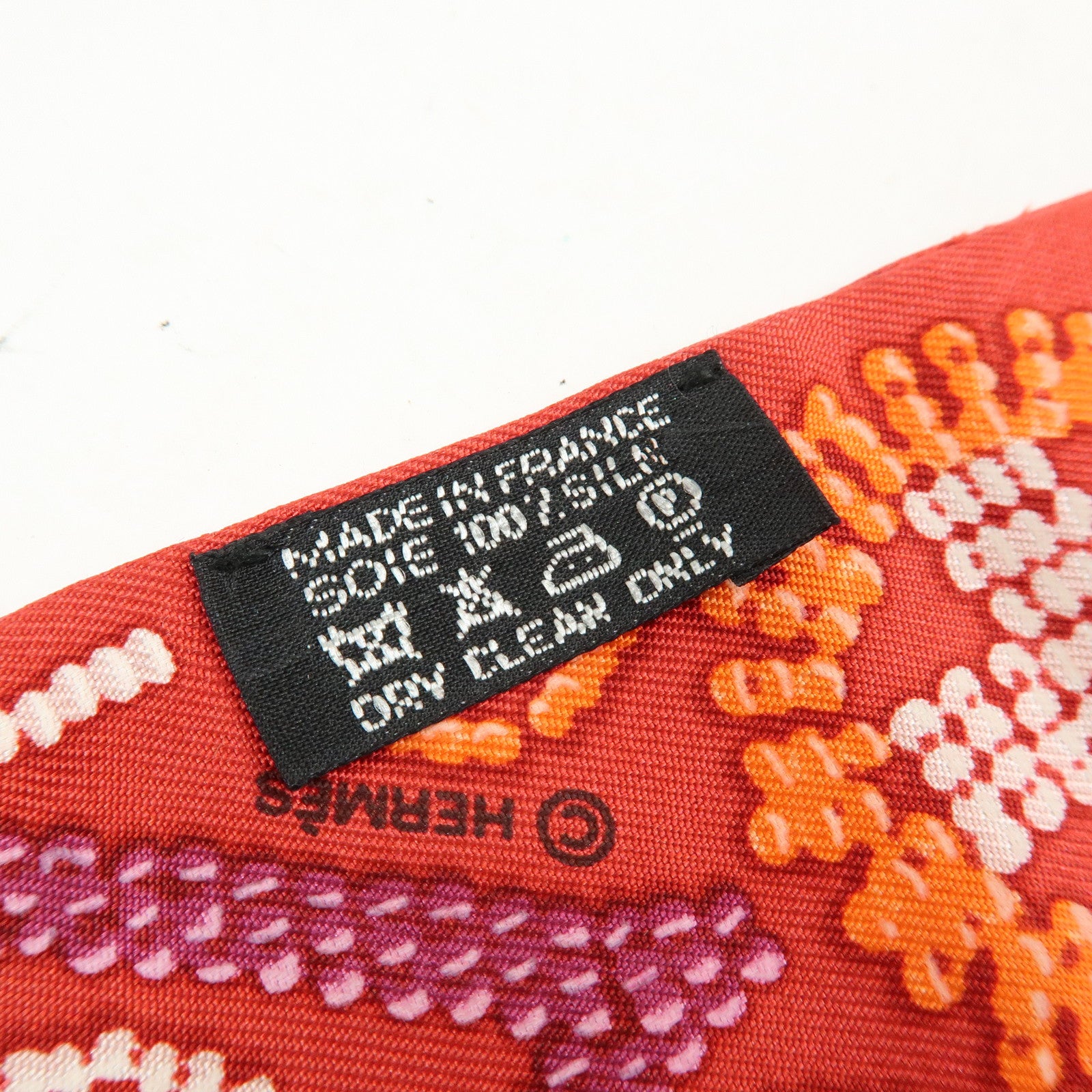 HERMES Twilly Silk 100% Scarf KELLY EN PERLES Red