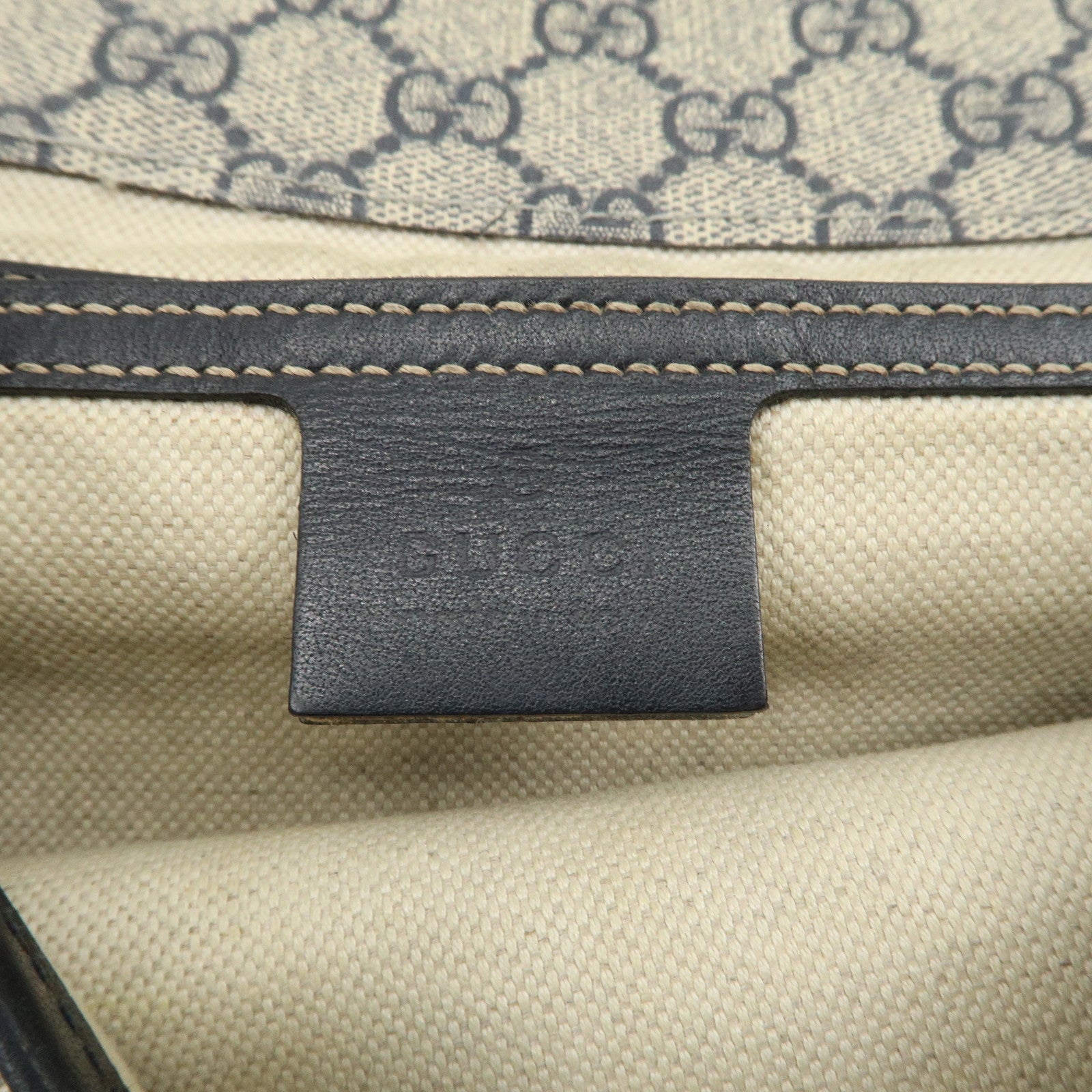 GUCCI GG Supreme Shoulder Bag Messenger Bag Beige Navy 201732