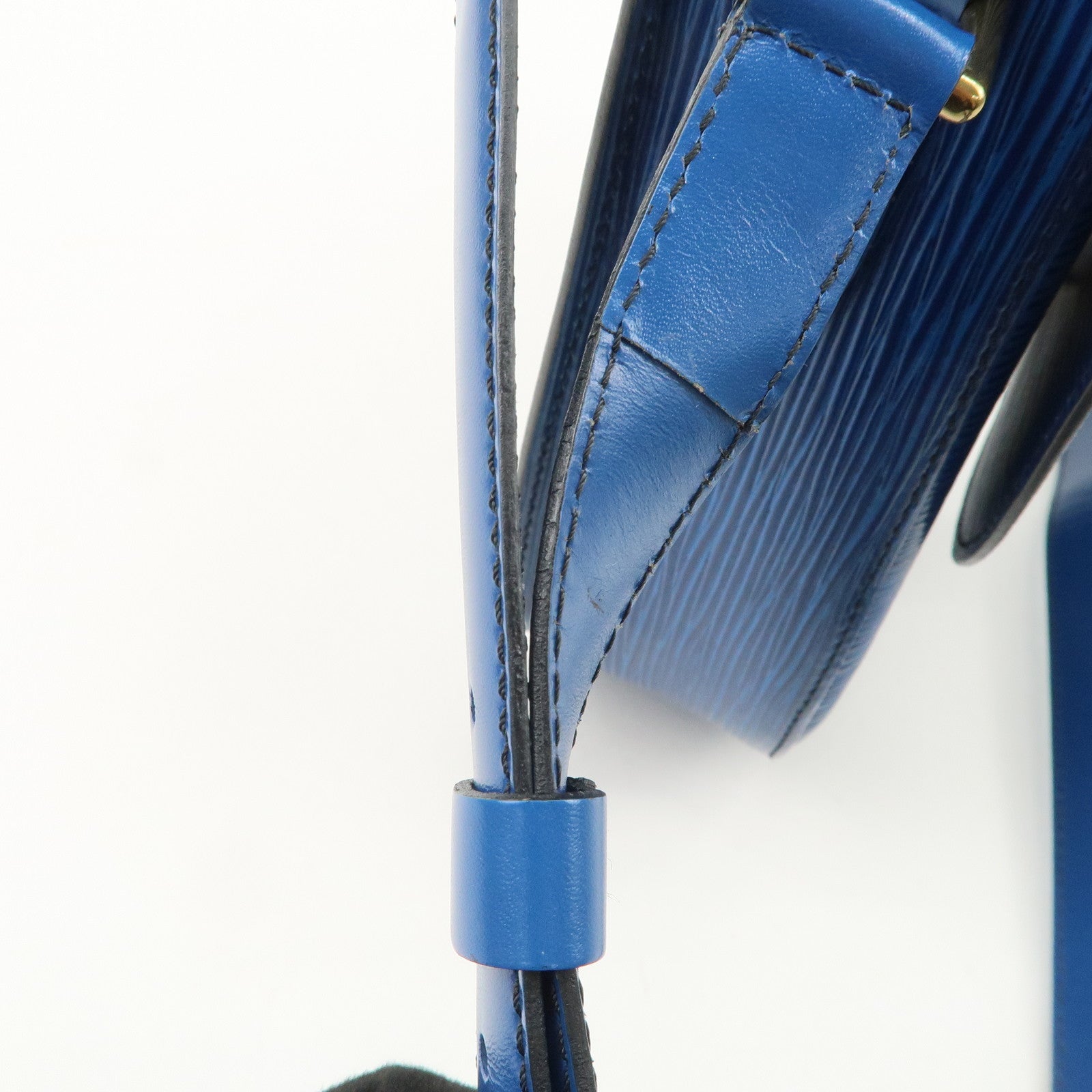 Louis Vuitton Epi Saint Cloud Shoulder Bag Toledo Blue M52195