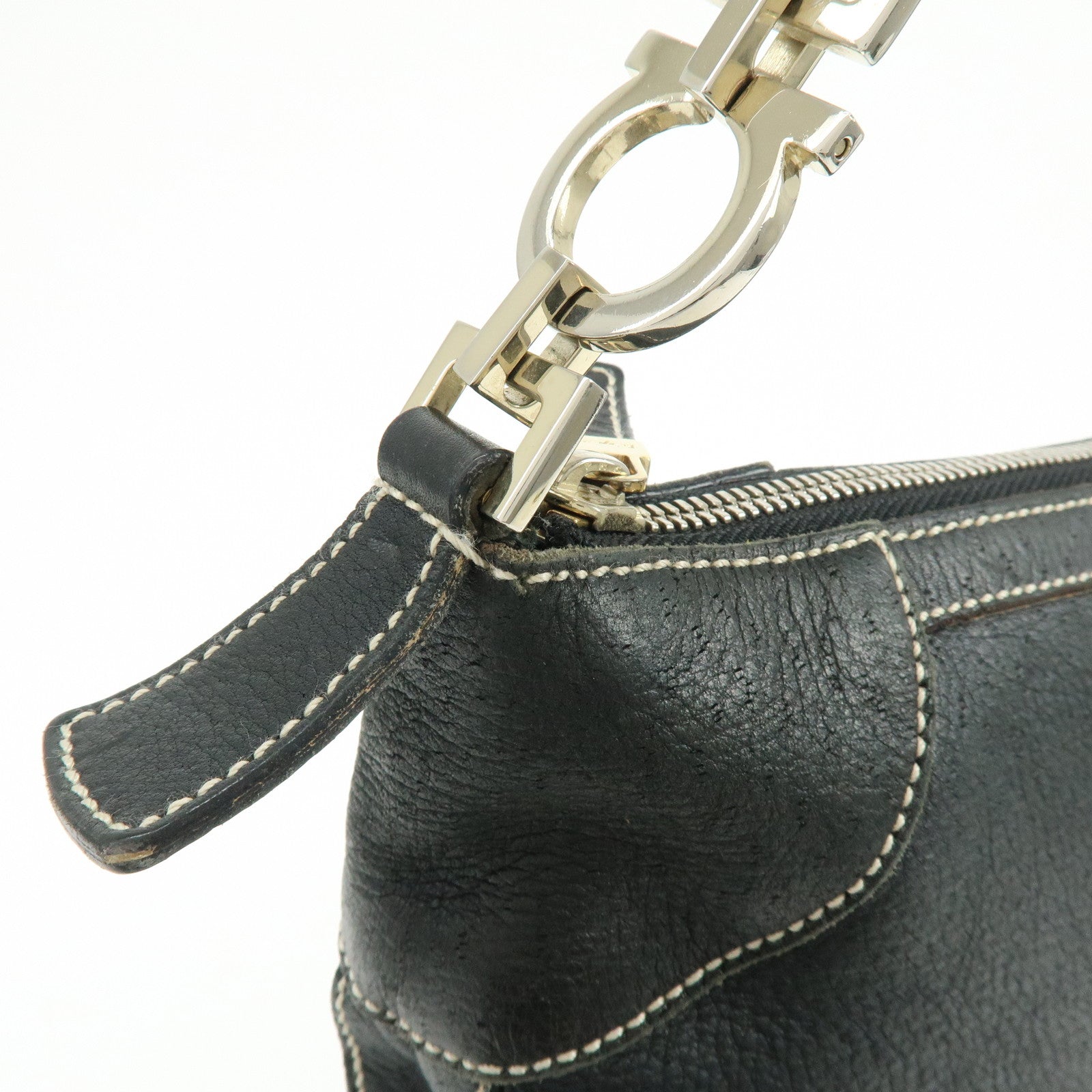 Ferragamo Gancini Leather Shoulder Bag Hand Bag Black