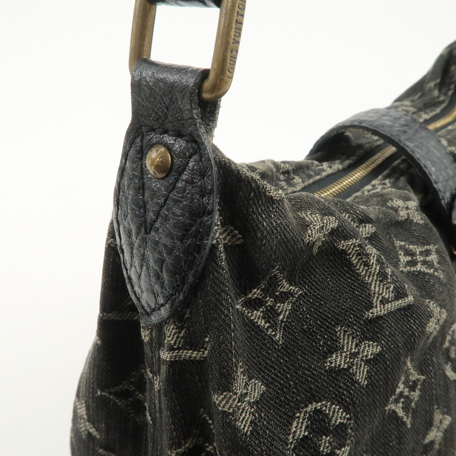 Louis Vuitton Monogram Denim Slightly Shoulder Bag Noir M95835