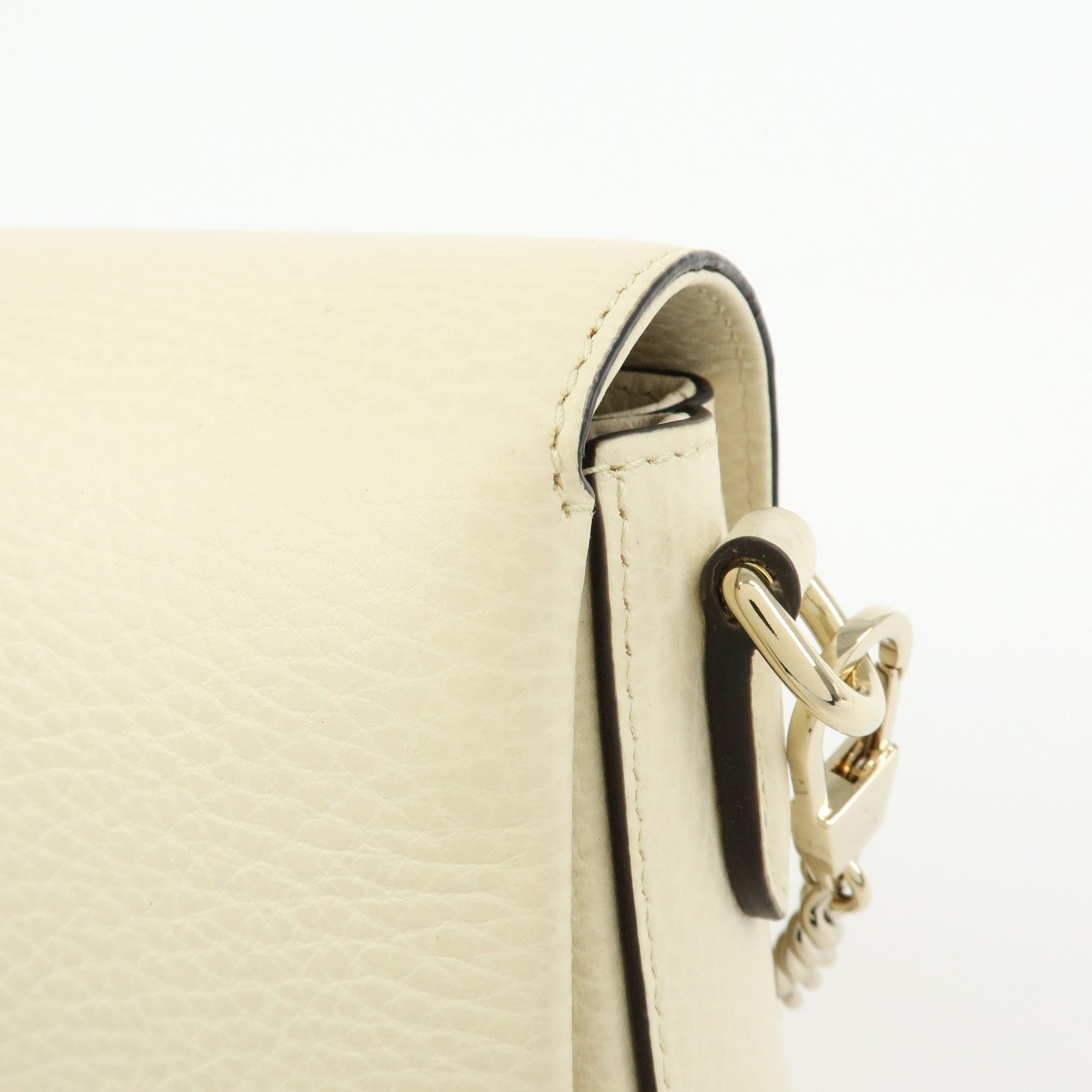 GUCCI Interlocking G Leather Chain Shoulder Bag Ivory 607720