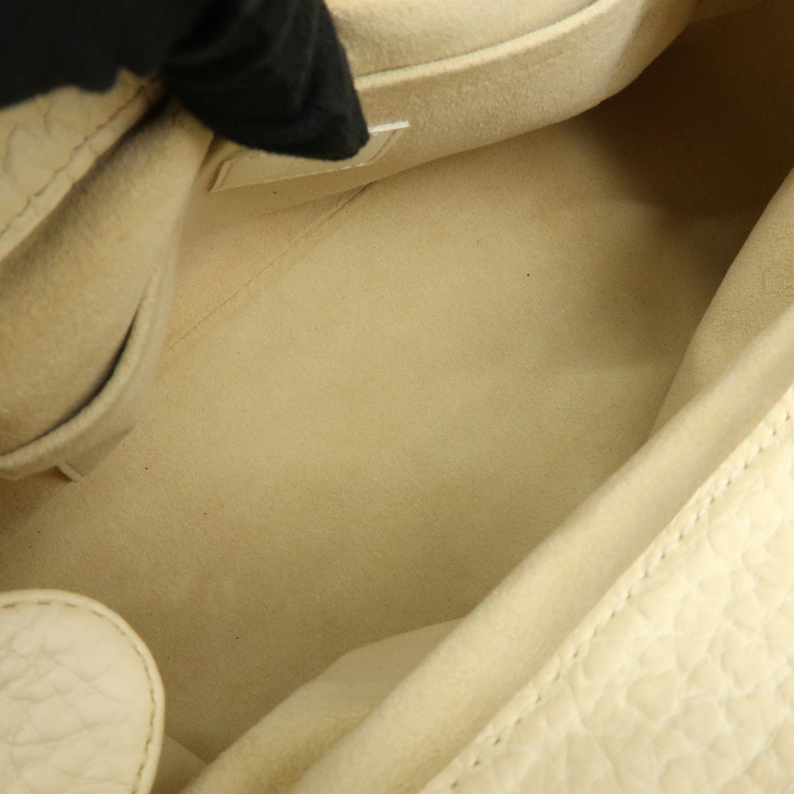 Louis Vuitton Monogram Mini Lin Trapes PM Hand Bag Rose M40062