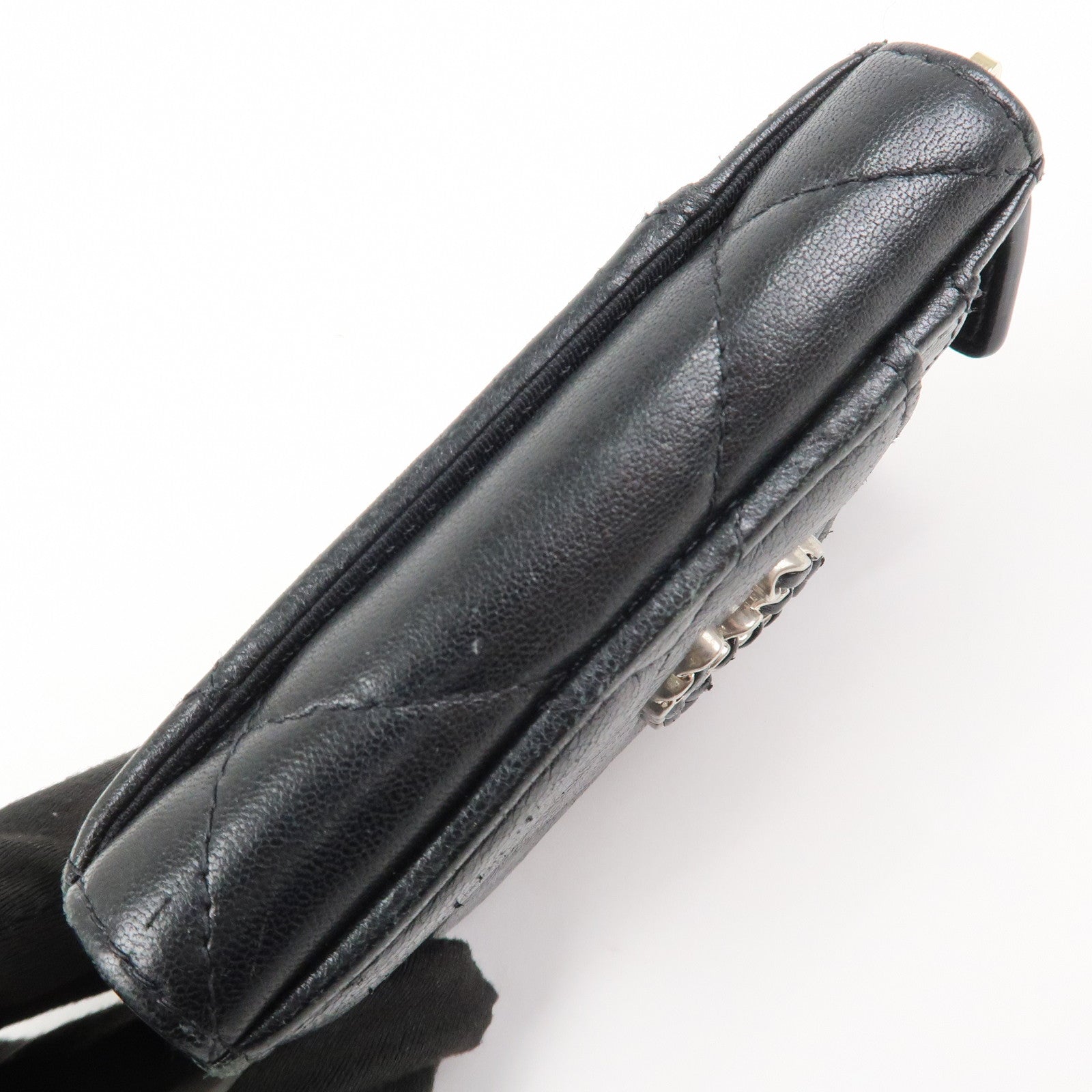 CHANEL Chanel 19 Lamb Skin Round Zippy Coin Case Black AP2701