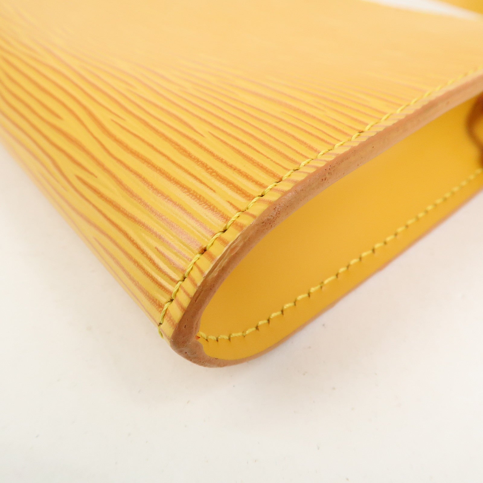 Louis Vuitton Epi Pochette Accessoires Pouch Tassili Yellow M52959