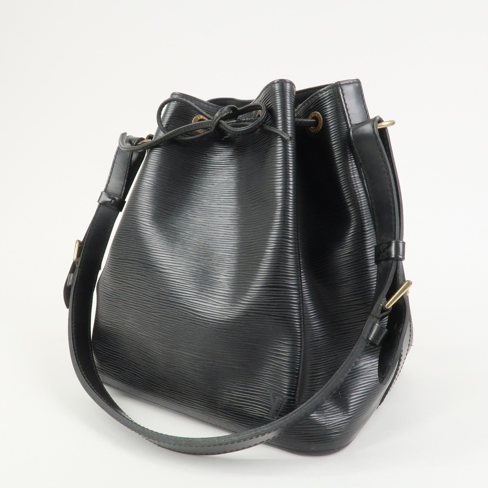 Louis Vuitton Epi Leather Petit Noe Shoulder Bag Noir Black M59012