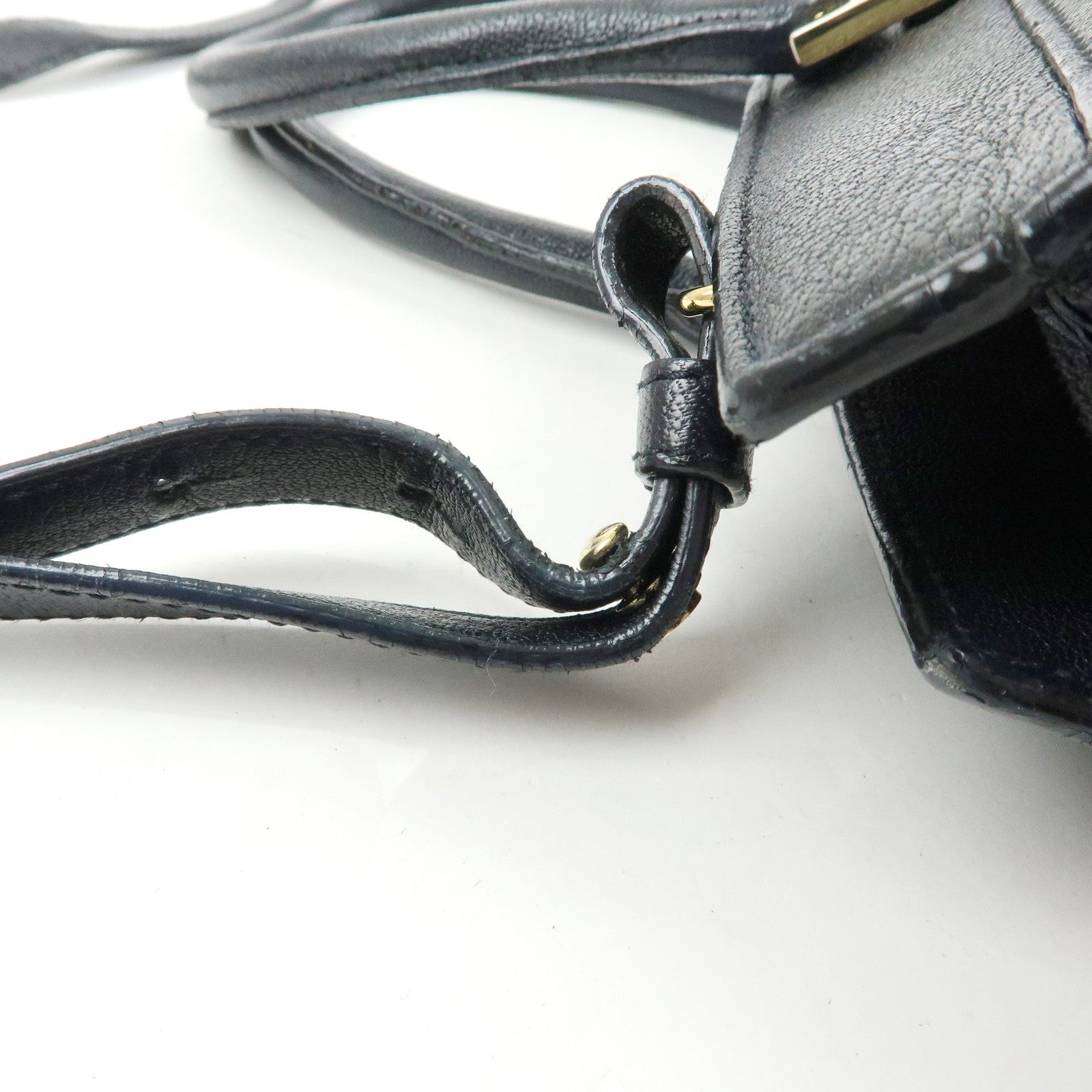 SAINT LAURENT PARIS Cabas Chyc Mini Y Line Leather 2WAY Bag 370699
