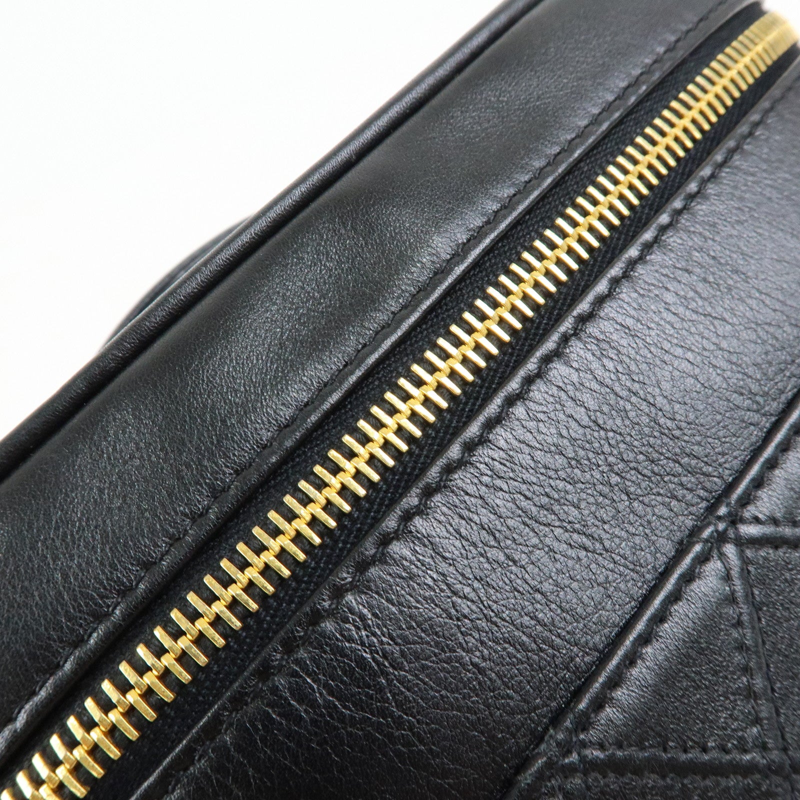 CHANEL Bicolore Lamb Skin Vanity Bag Cosmetic Pouch Black A01618