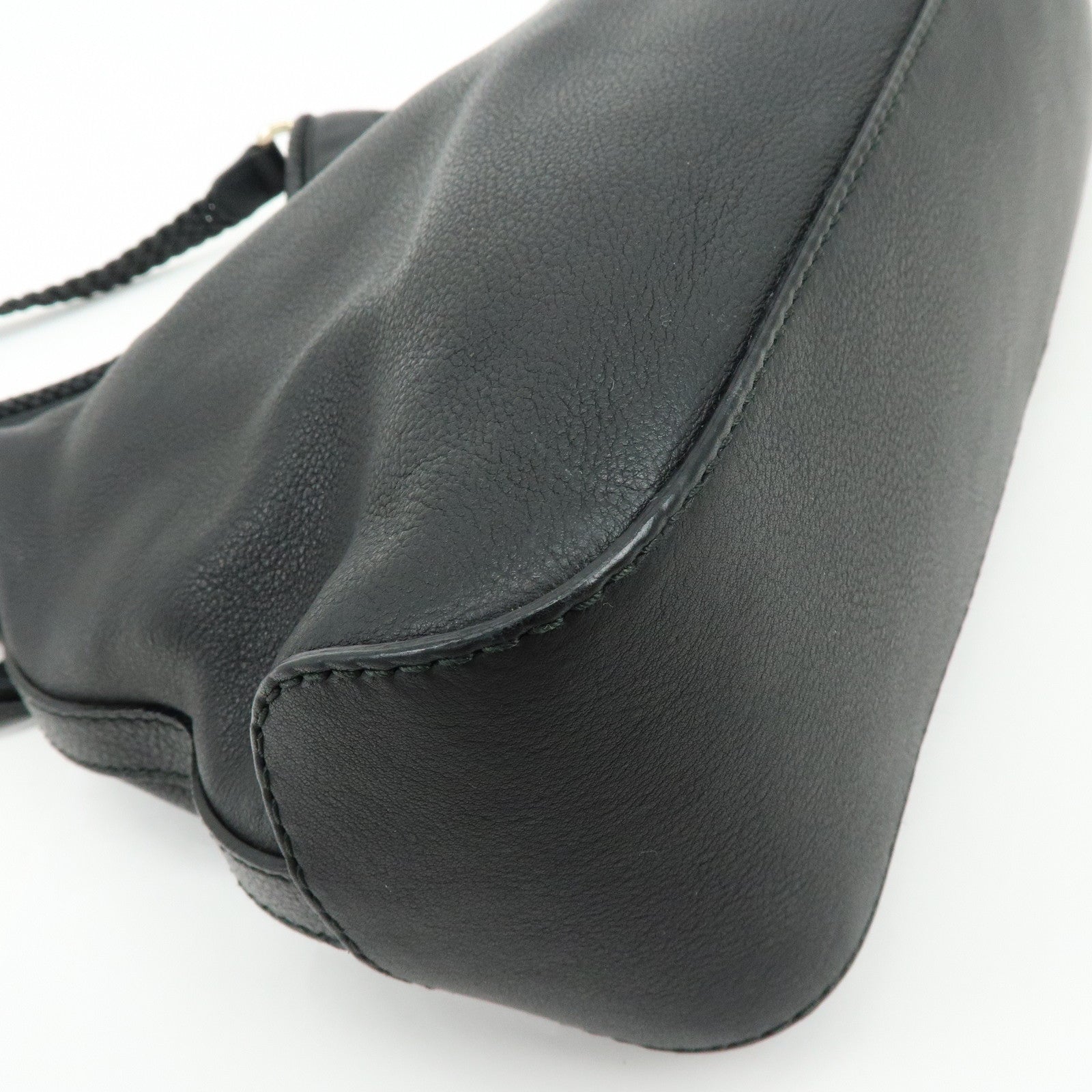 GUCCI Marrakech Leather Shoulder Bag Black 257026