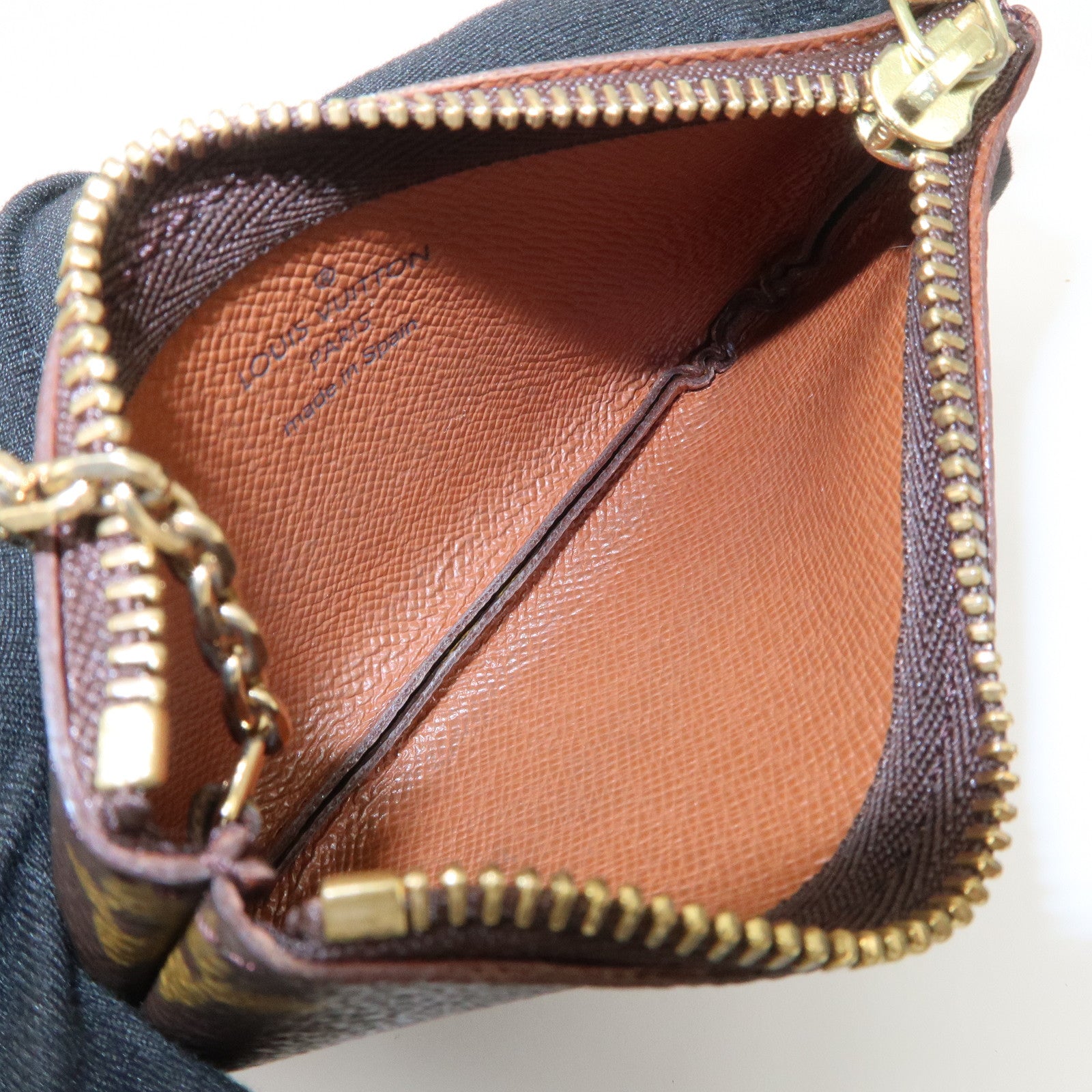 Louis Vuitton Monogram Pochette Cles Coin Case Key Case M62650
