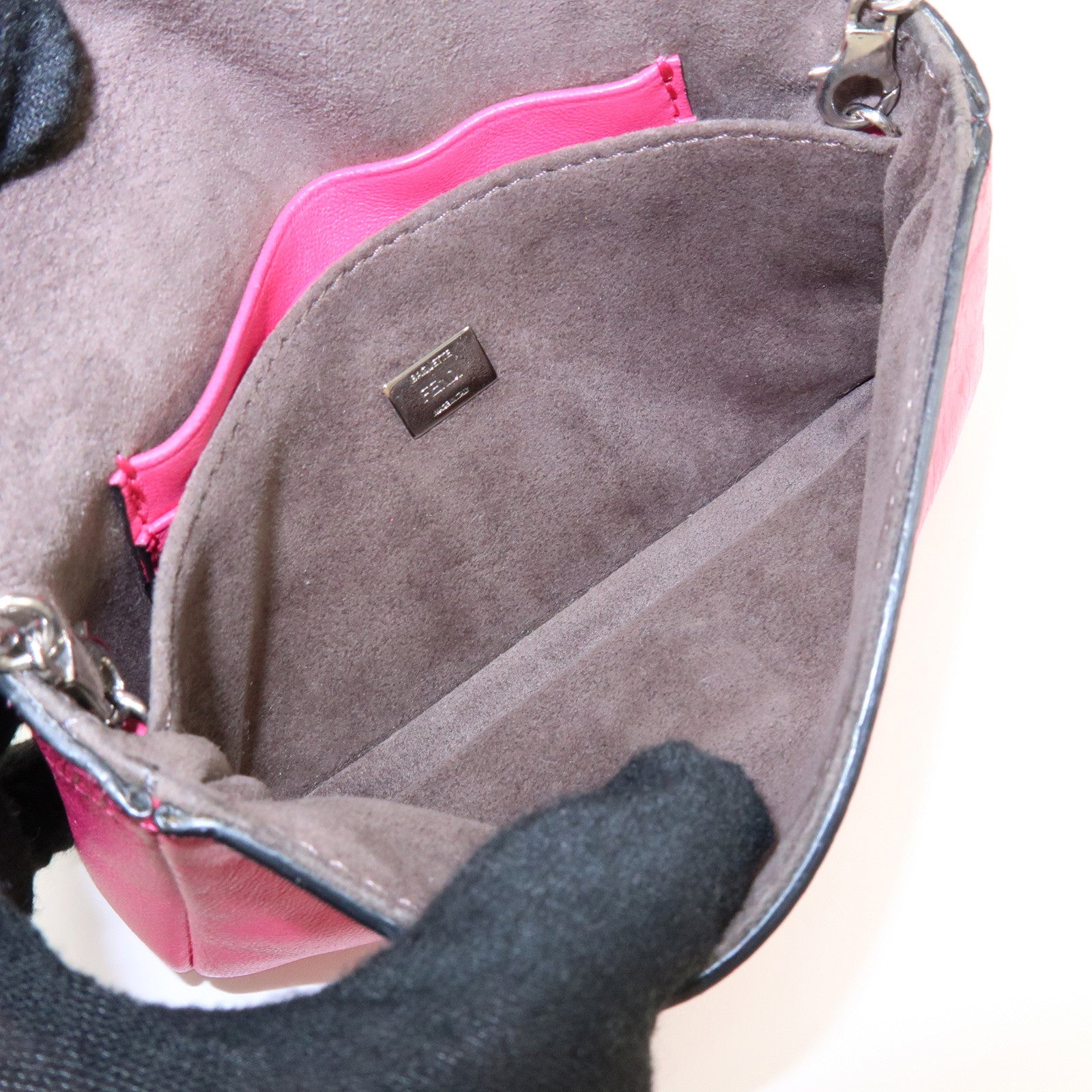 FENDI Leather Micro Baguette Shoulder Bag Crossbody Bag Pink 8M0354