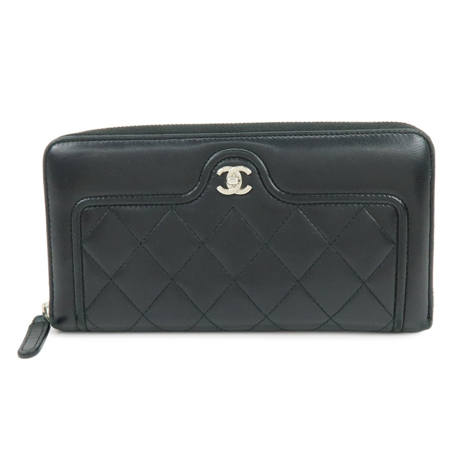 CHANEL COCO Mark Matelasse Lamb Skin Round Zippy Wallet Black