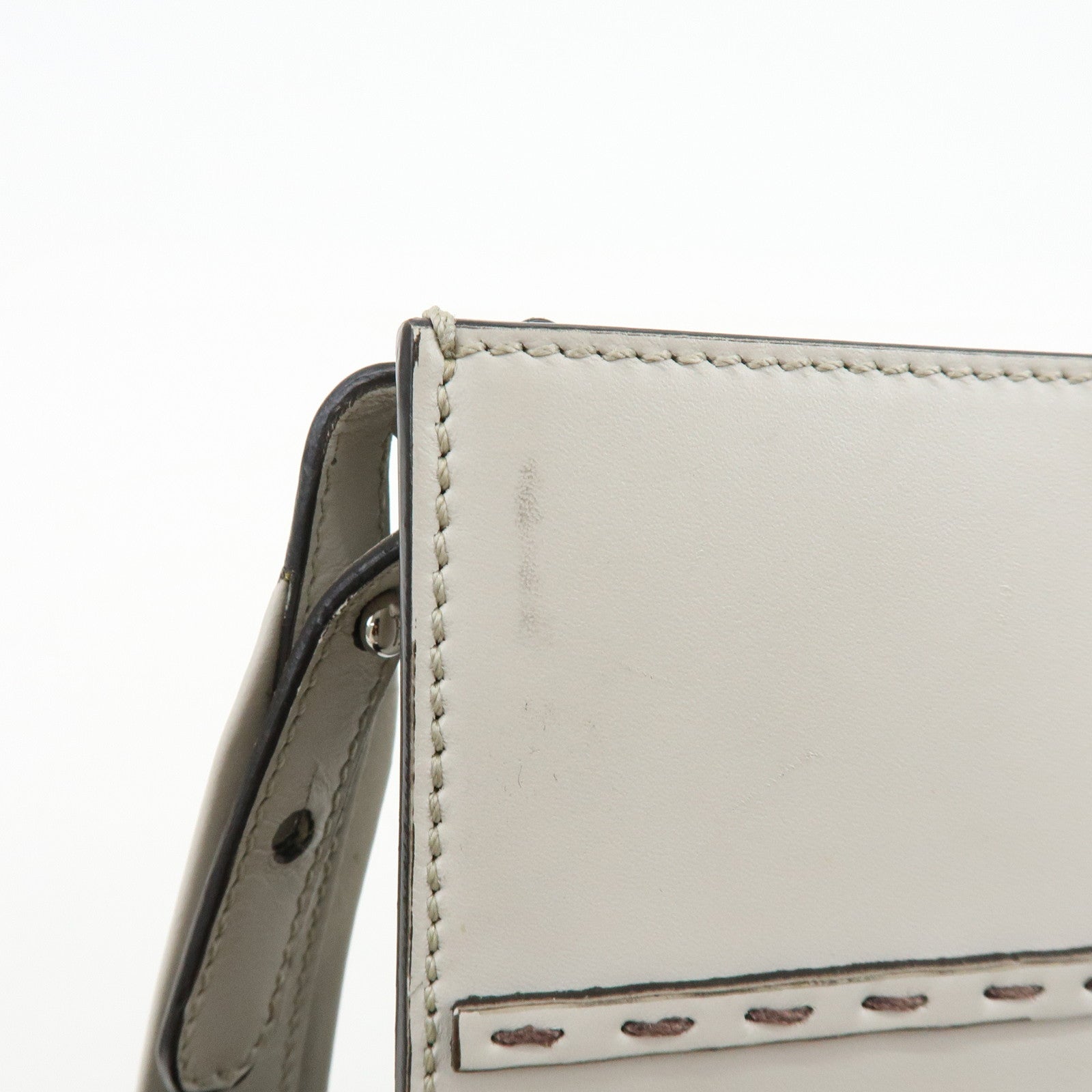 FENDI Logo Leather Shoulder Bag Crossbody Bag Light Grey 7VA547