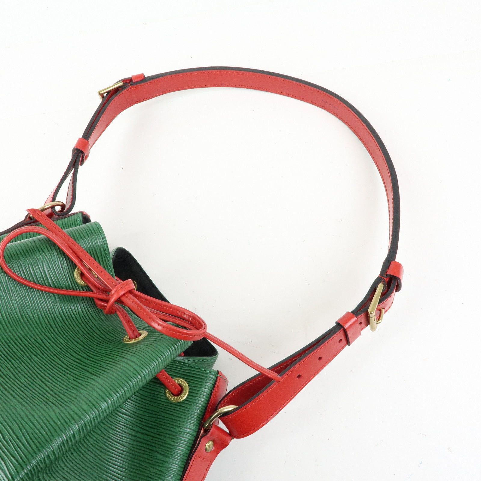 Louis Vuitton Epi Petit Noe Bicolor Shoulder Bag Green Red M44147