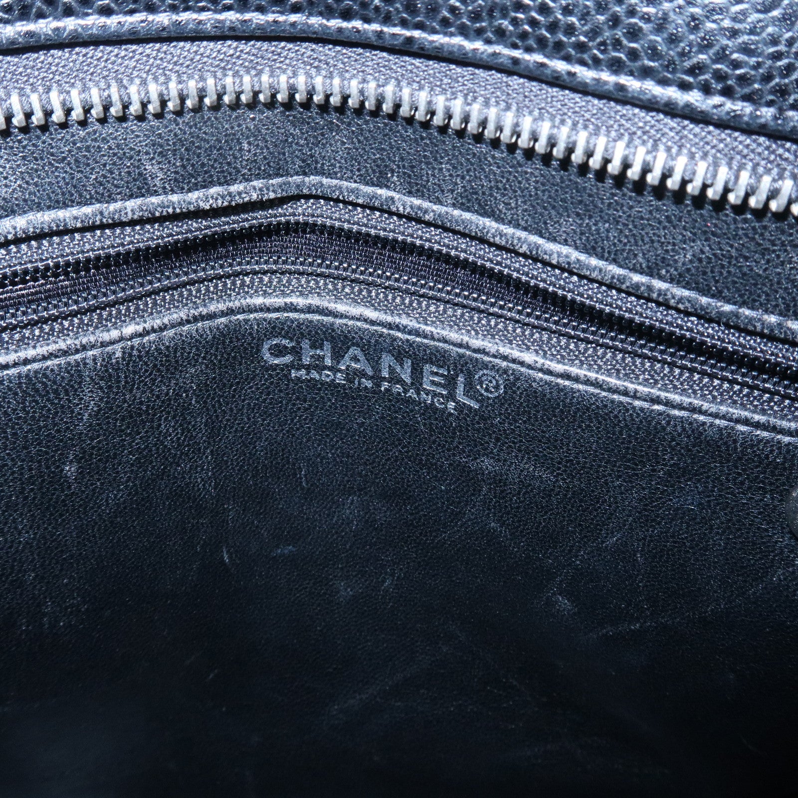 CHANEL Matelasse Caviarskin Medallion Tote Bag Hand Bag A01804