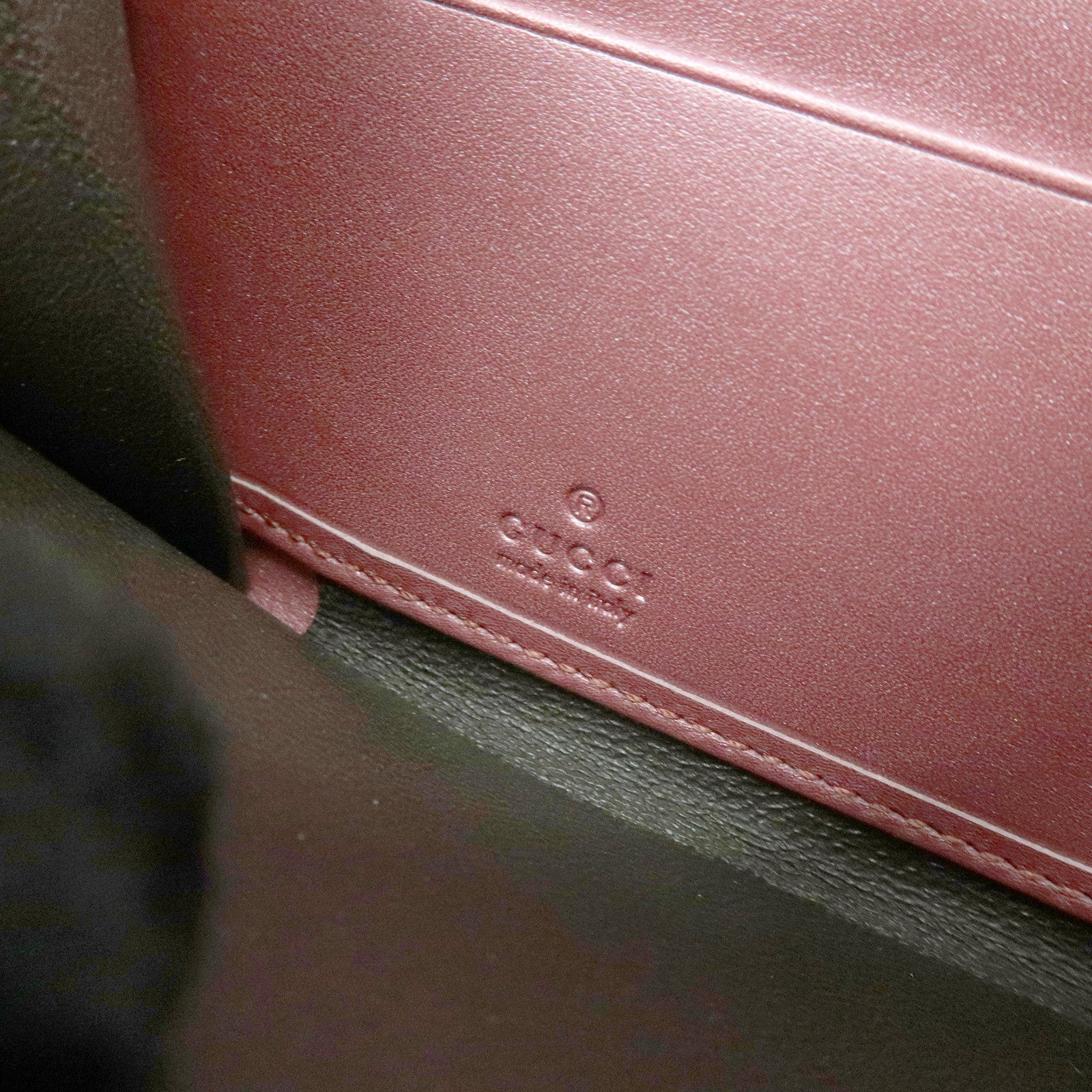 GUCCI Interlocking G Lovely Heart Microguccissima Wallet 307997